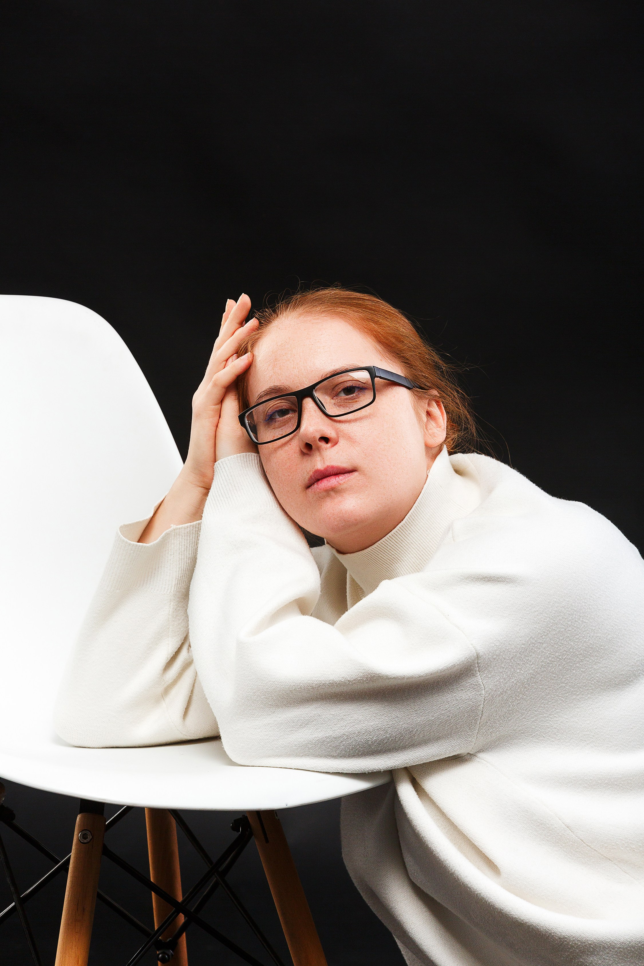 Портретная фотосессия в Санкт-Петербурге. Плюс-сайз модели. Частная фотосъёмка в СПб. Фотограф для резюме. Плюссайз фотограф. Студийная съёмка Plus Size. Фото в стиле ню. Фотограф для девушек. Женская фотосессия на заказ. Фото для сайта знакомств. 