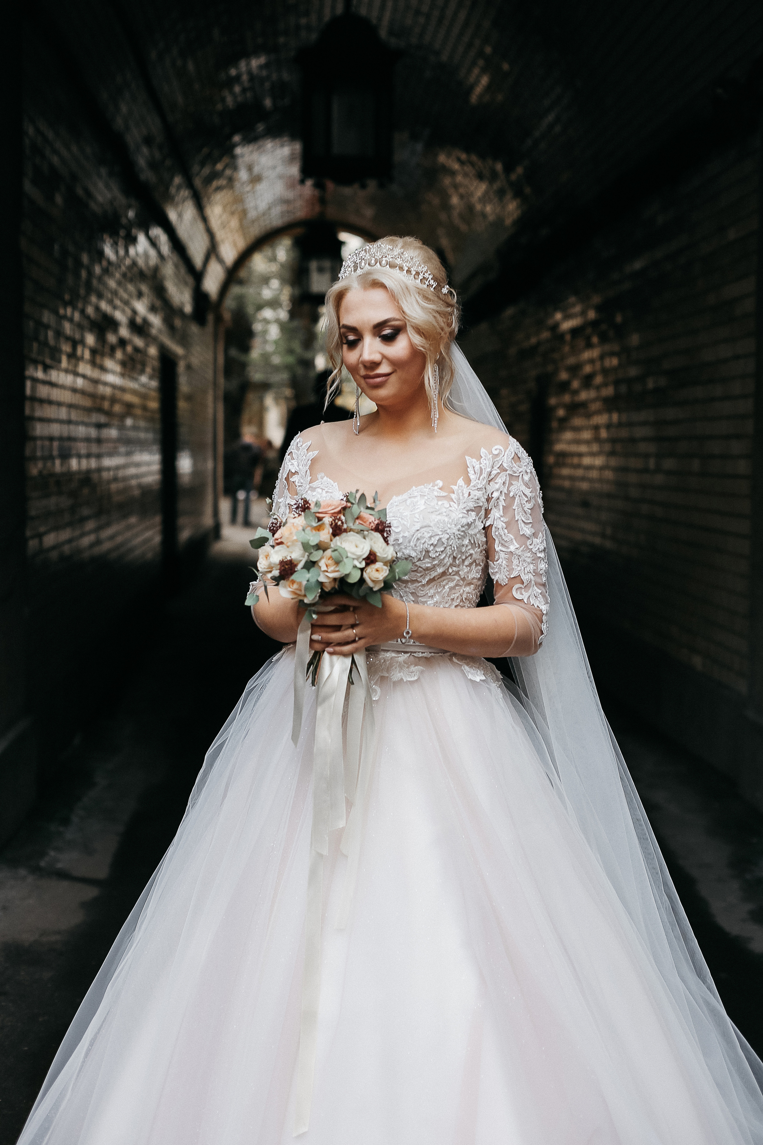 Сказка про слезы, шампанское и барбершоп. Свадебный фотограф в Санкт-Петербурге