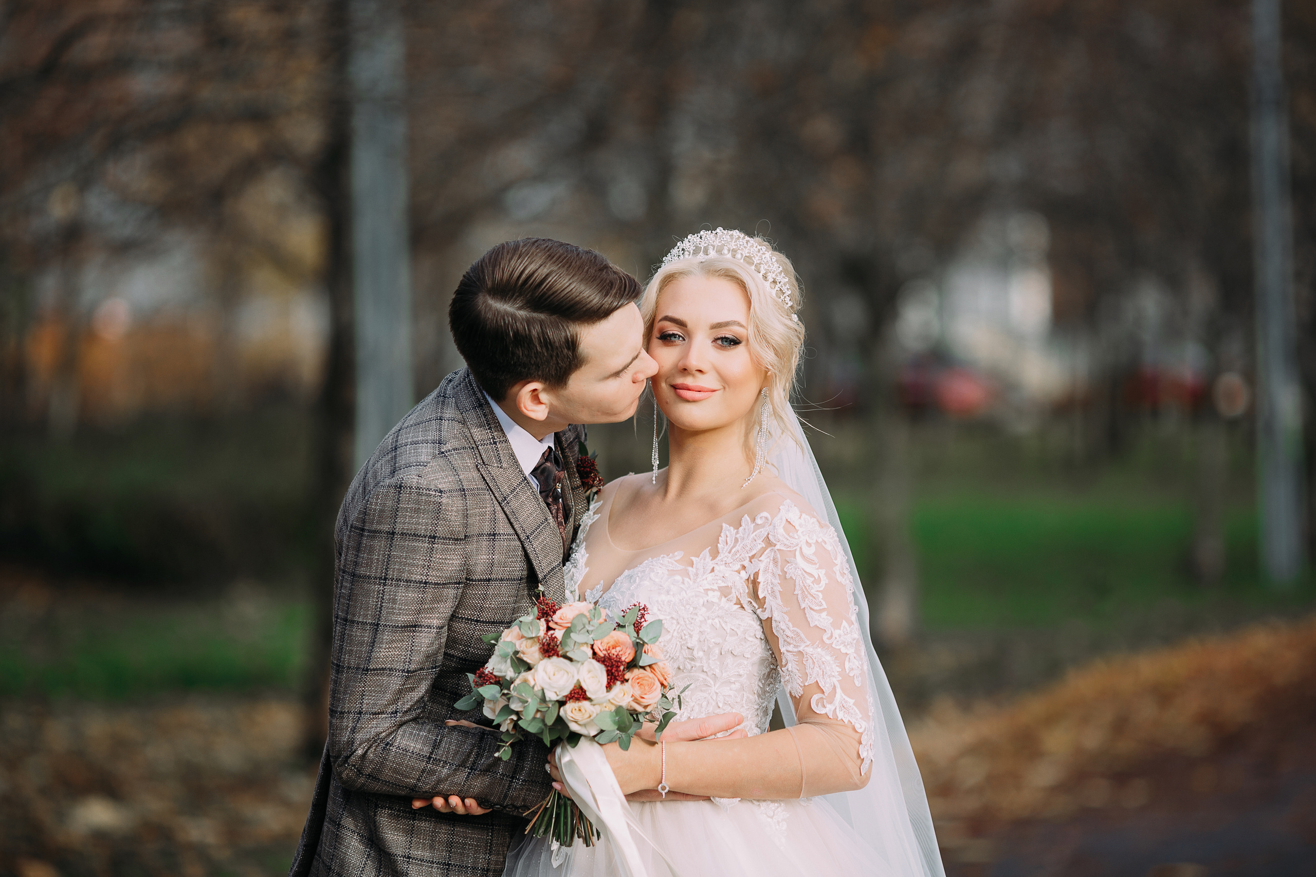 Сказка про слезы, шампанское и барбершоп. Свадебный фотограф в Санкт-Петербурге
