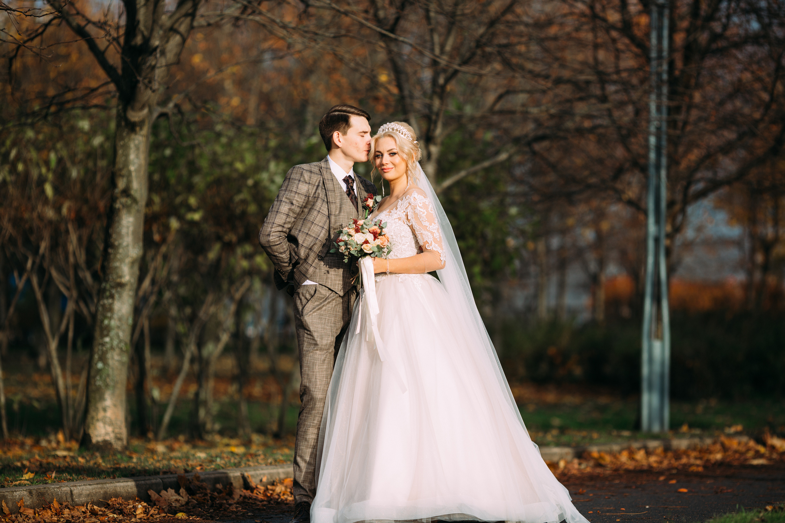 Сказка про слезы, шампанское и барбершоп. Свадебный фотограф в Санкт-Петербурге