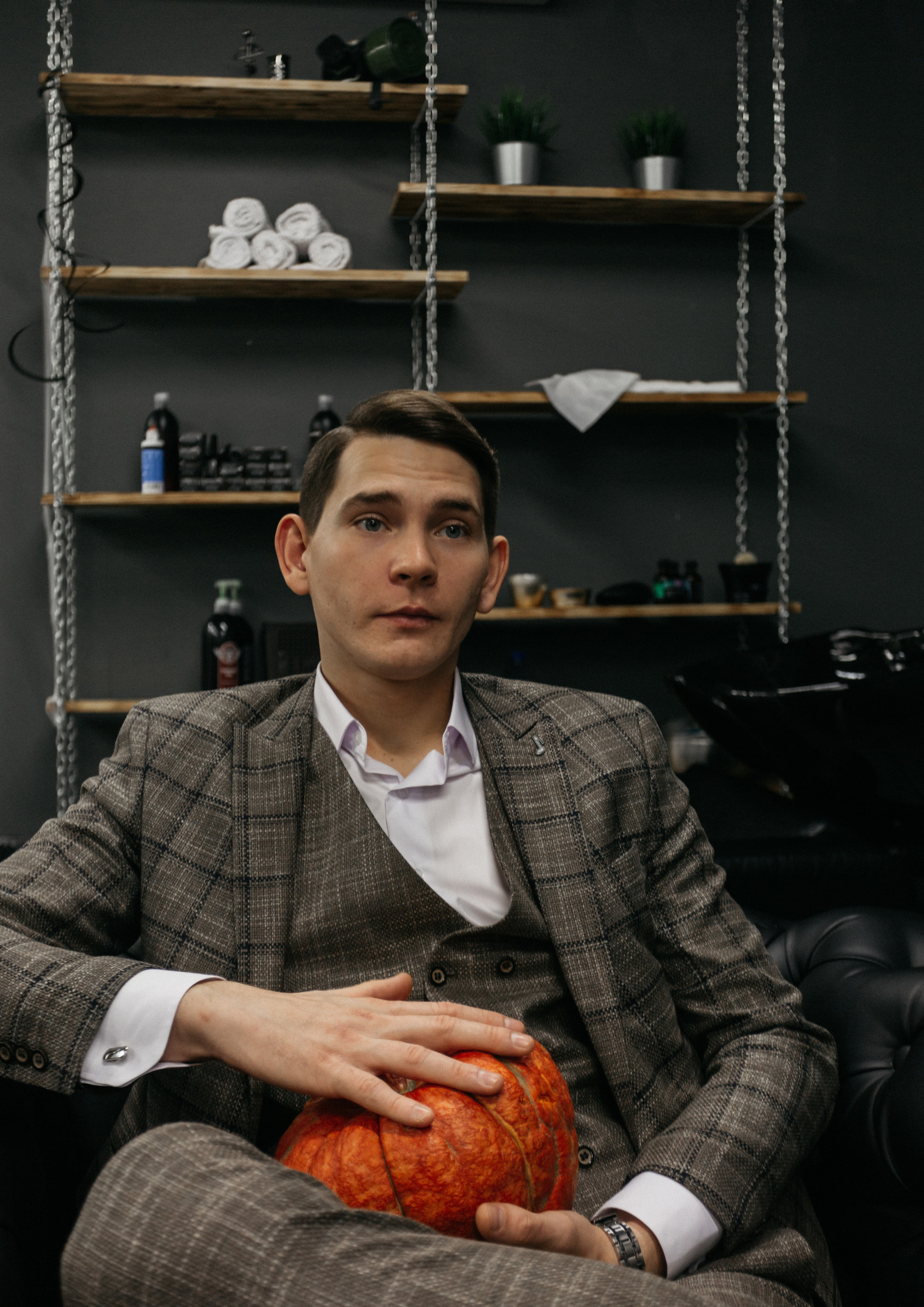 Сказка про слезы, шампанское и барбершоп. Свадебный фотограф в Санкт-Петербурге