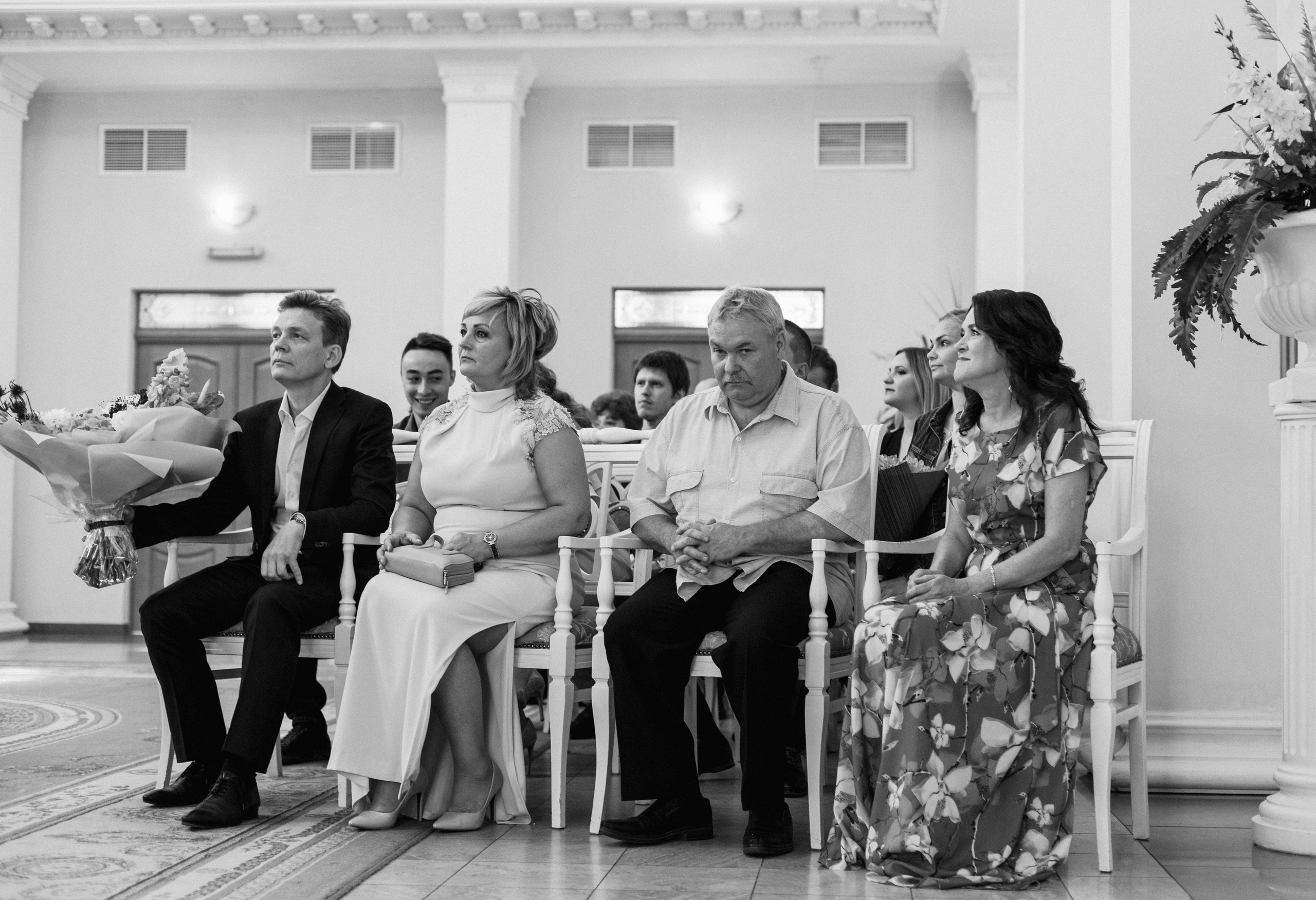 Все, что было на вечеринке, останется…. Свадебный фотограф в Санкт-Петербурге