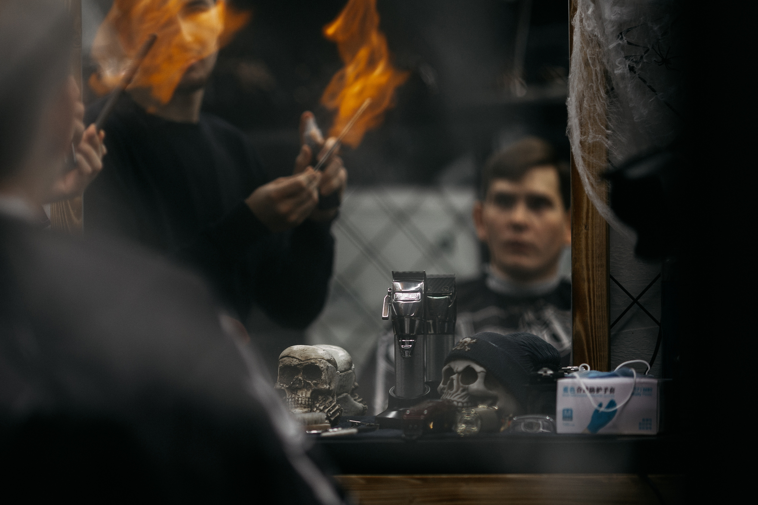 Сказка про слезы, шампанское и барбершоп. Свадебный фотограф в Санкт-Петербурге