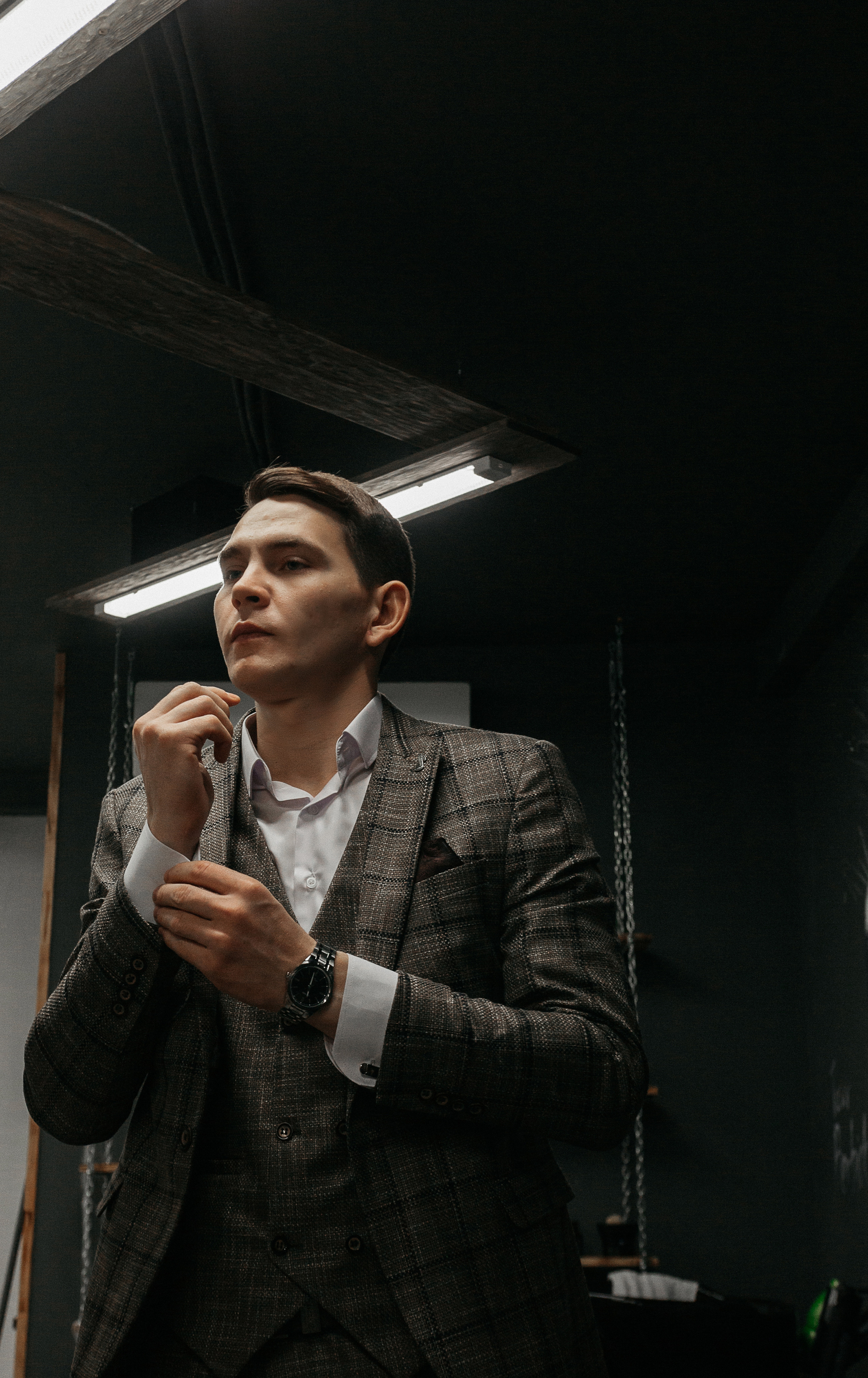 Сказка про слезы, шампанское и барбершоп. Свадебный фотограф в Санкт-Петербурге