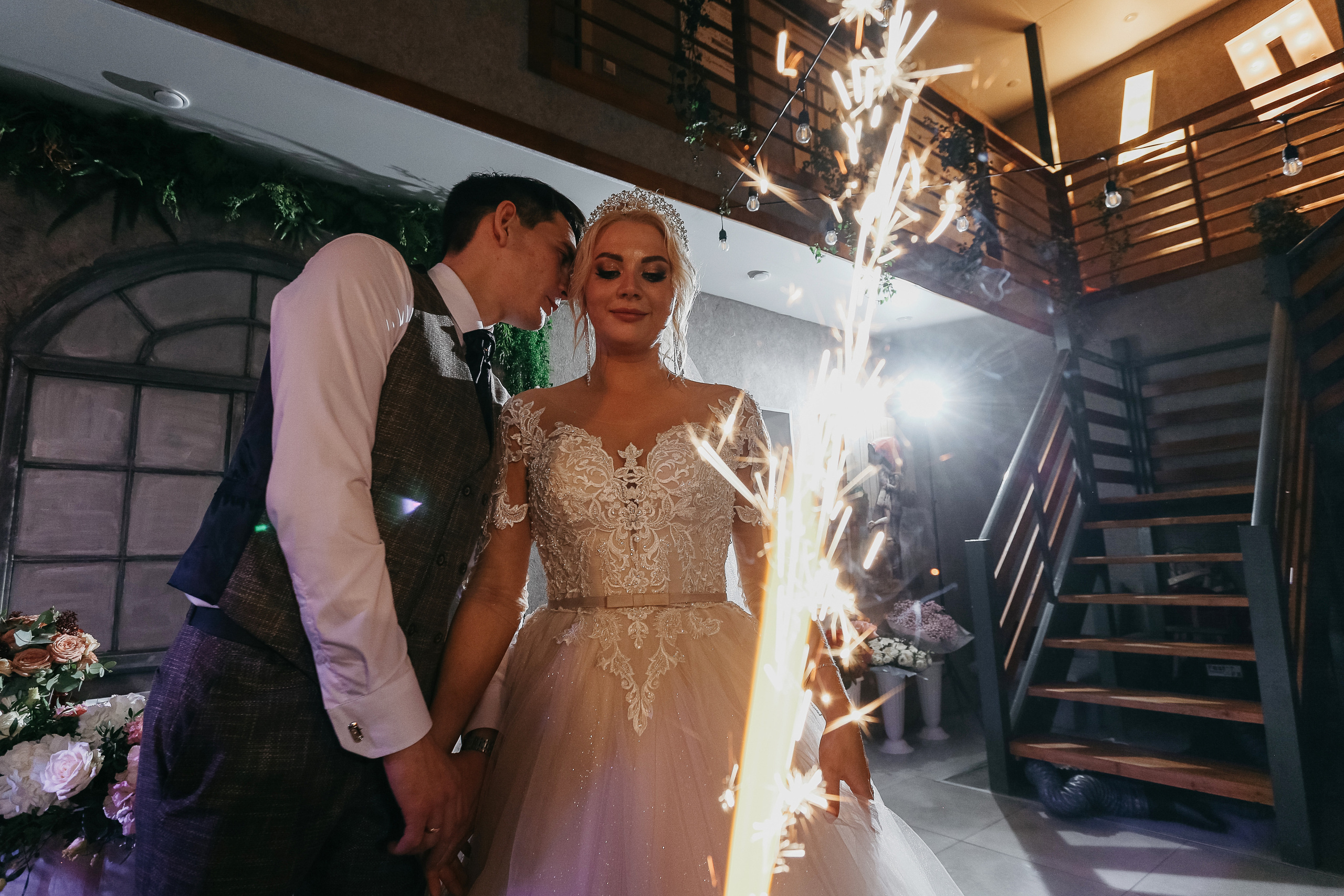 Сказка про слезы, шампанское и барбершоп. Свадебный фотограф в Санкт-Петербурге