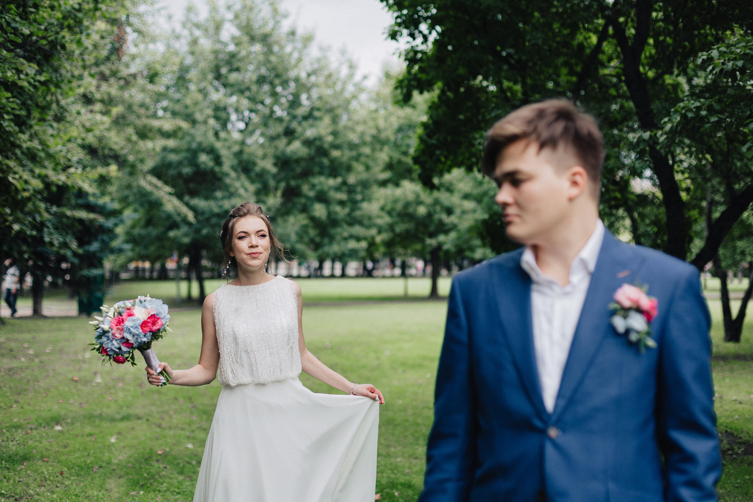 Все, что было на вечеринке, останется…. Свадебный фотограф в Санкт-Петербурге