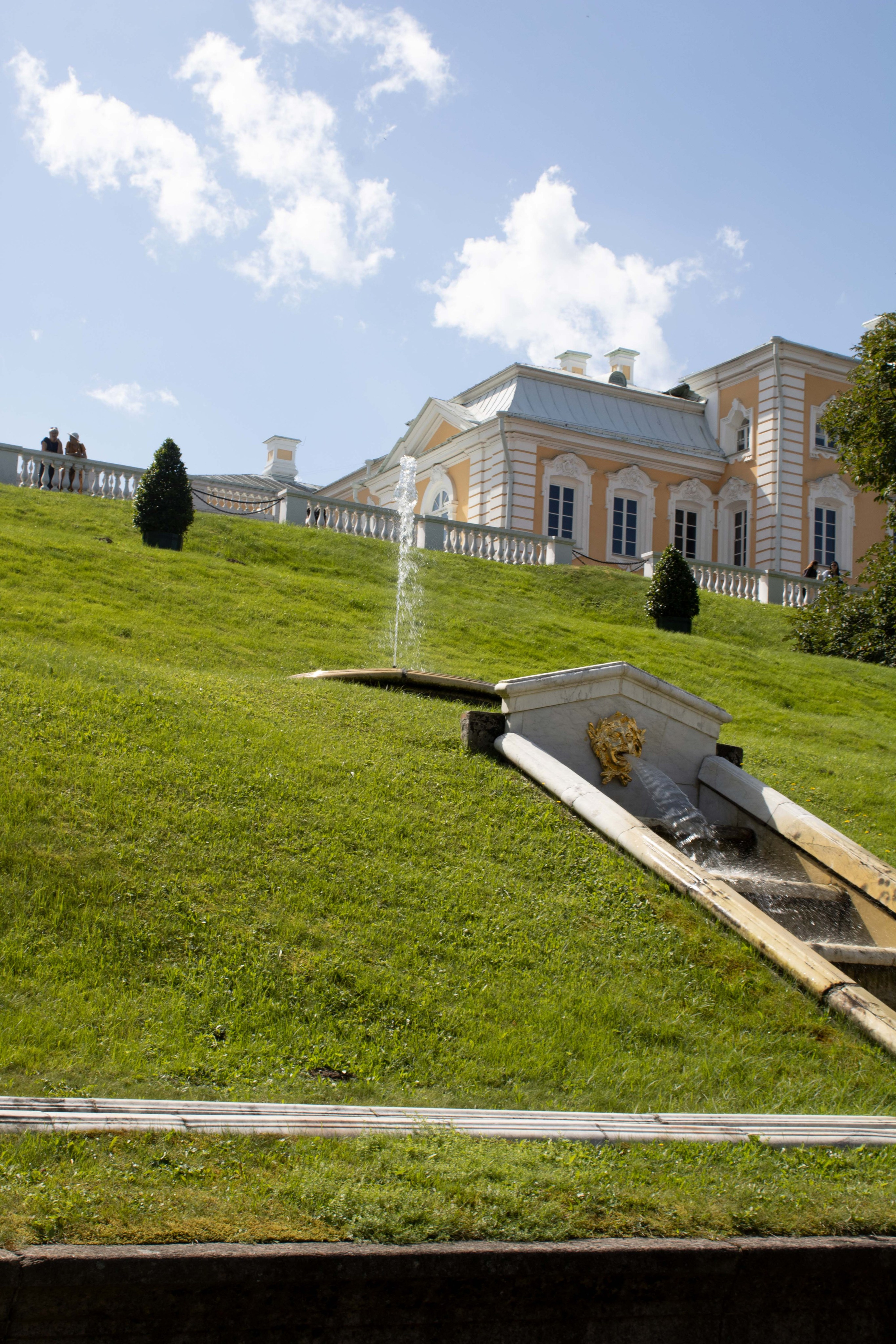 Каскады Петергофа