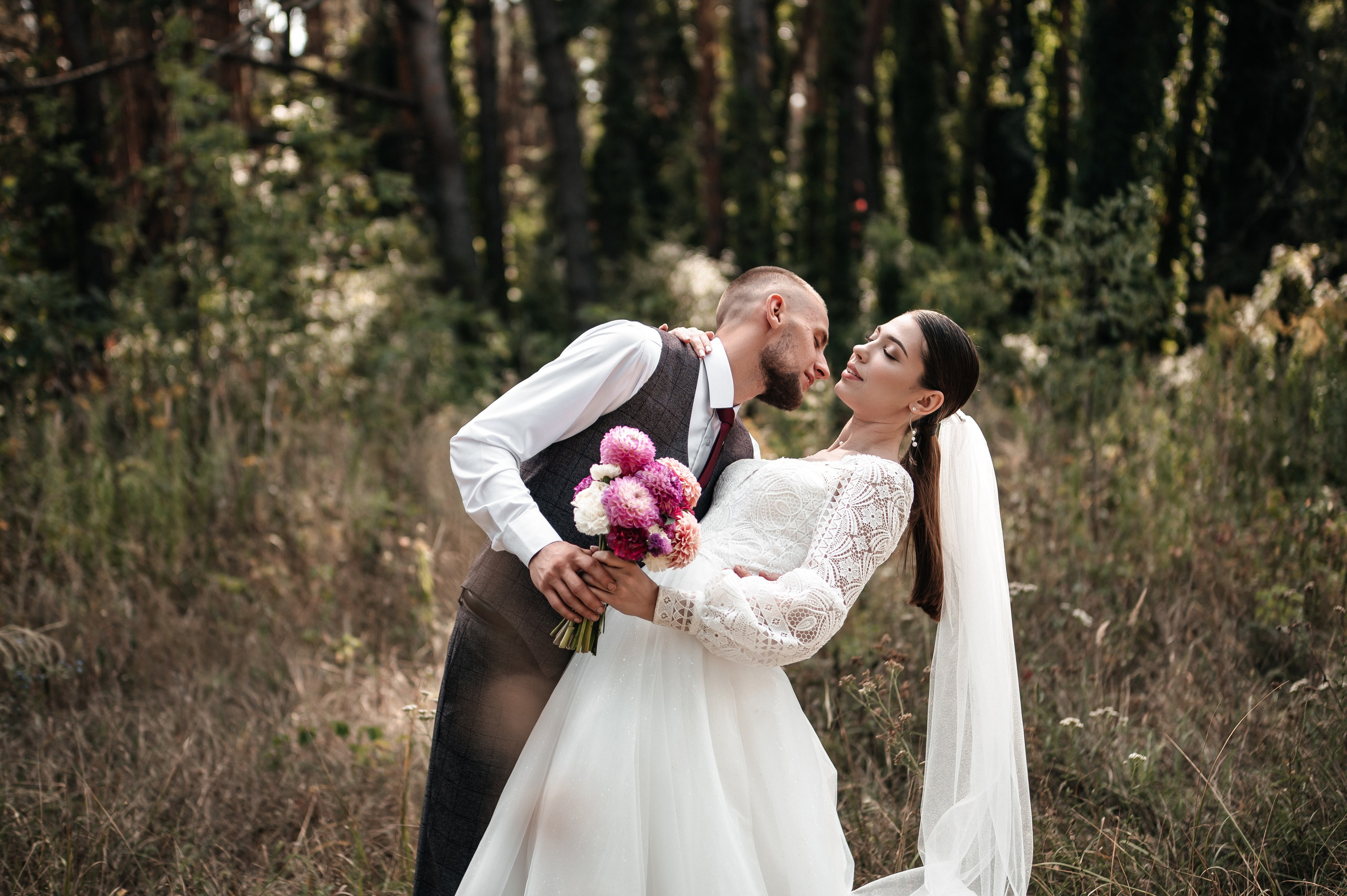 Максим и Наталья. Сборы, прогулка. Фотограф Екатерина Бочарникова