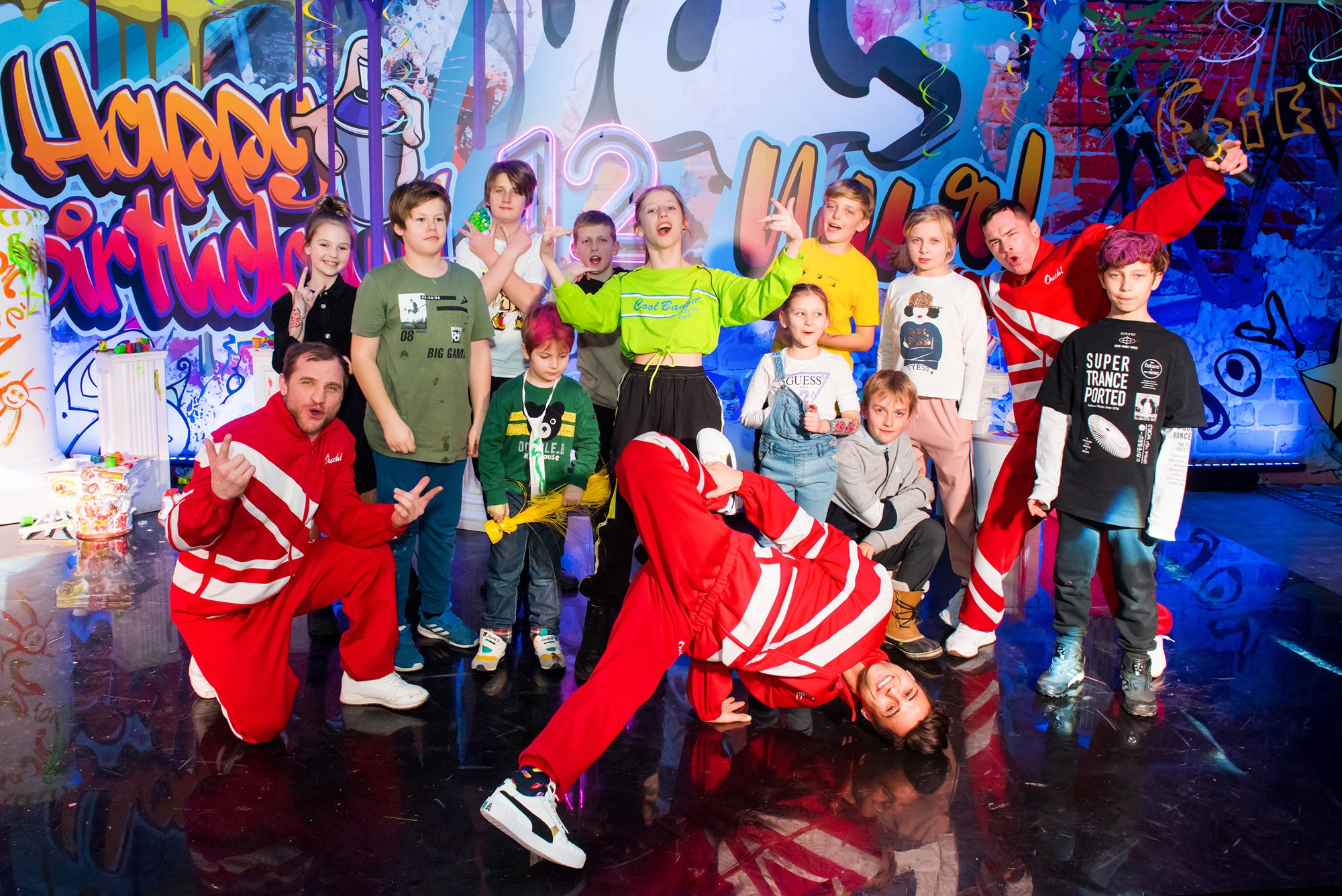 Детский праздник. Anzhina1.wfolio.pro