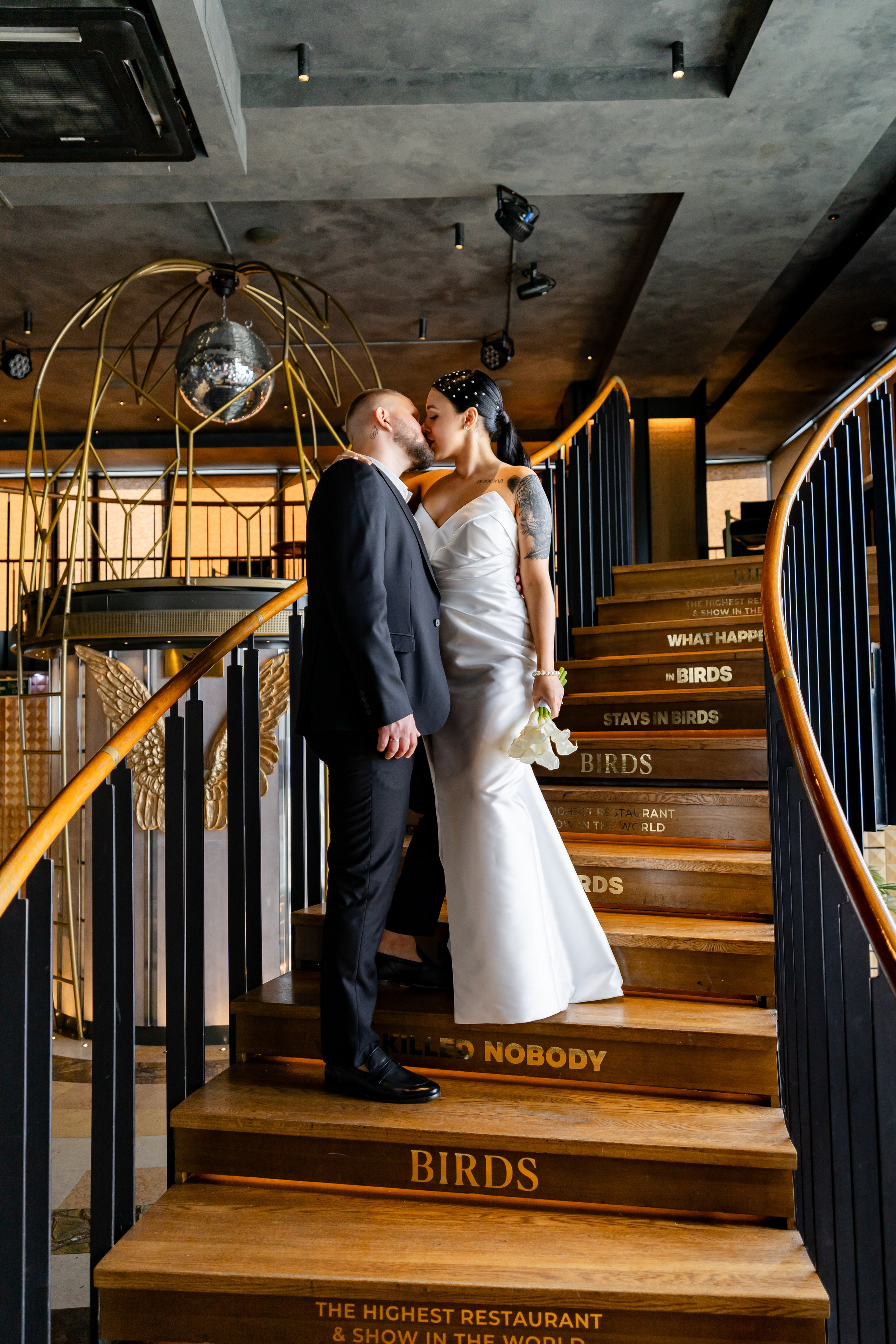 фотограф на Роспись в ресторане "Birds" в башне Око 