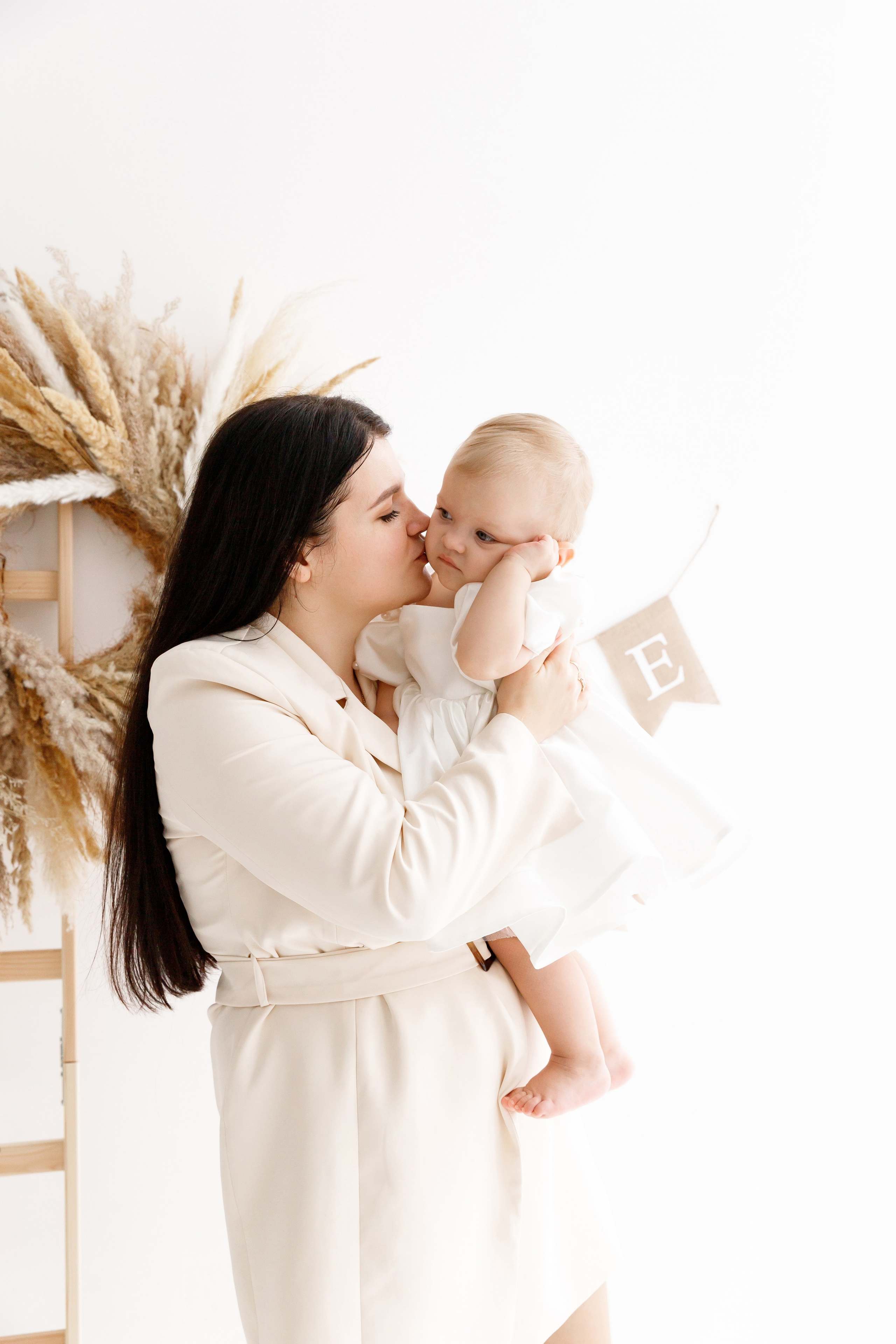 Годик Софии. Фотограф новорожденных Славянск-на-Кубани Куцевольская Екатерина
