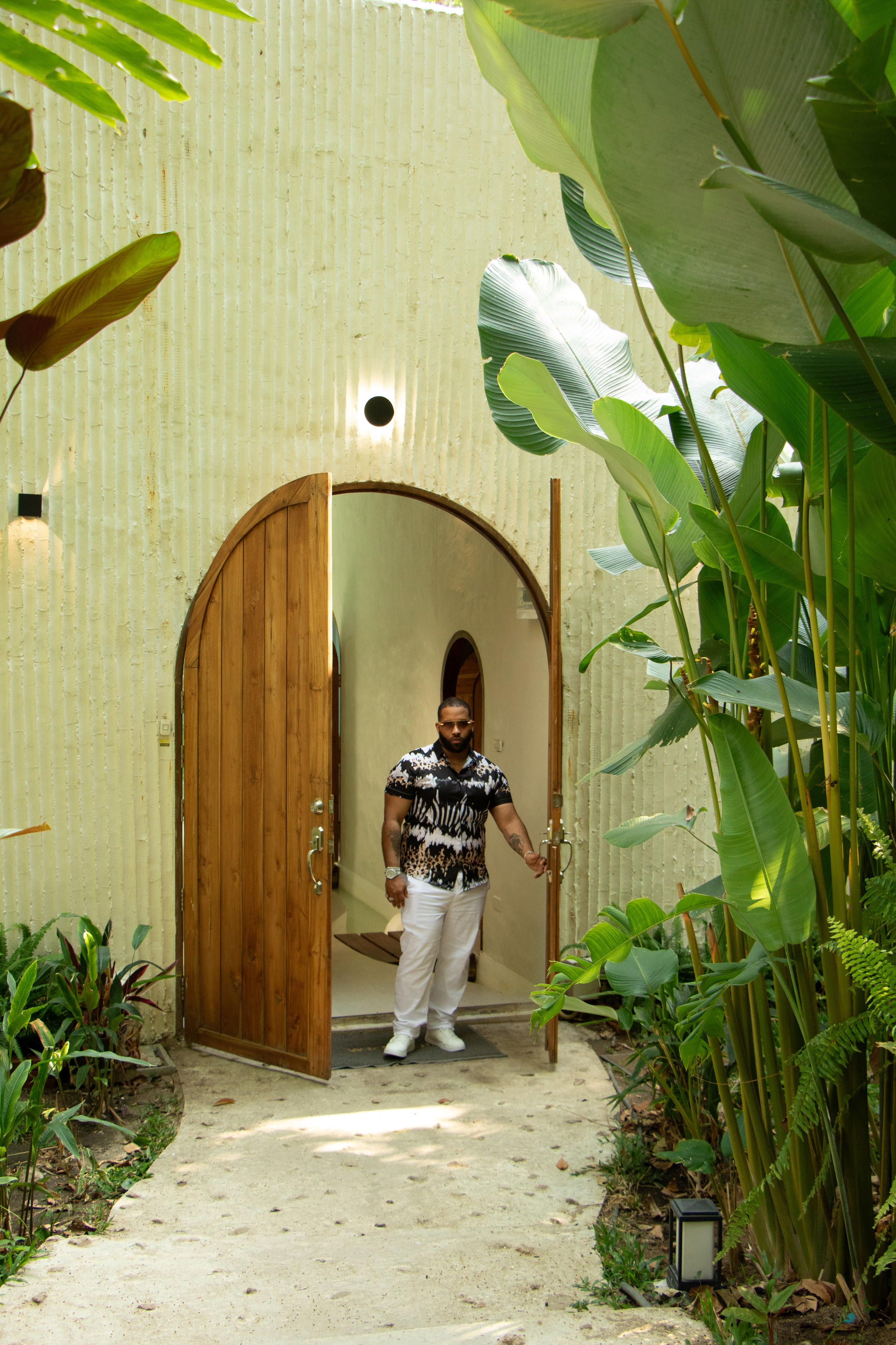 Remi. Portrait photographer in Thailand