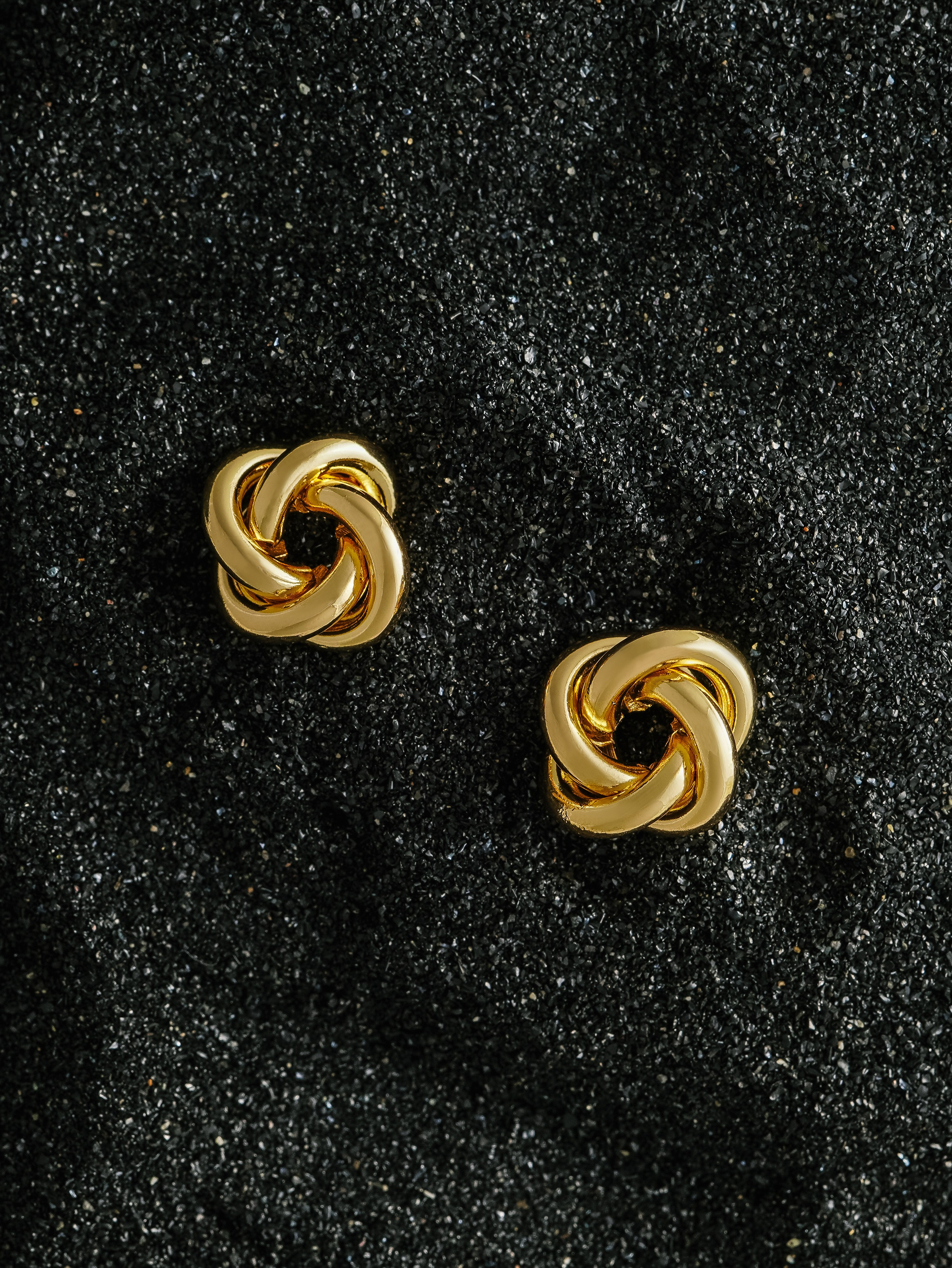 Сложные фото 900 руб/кадр (со сложными композиционными/световыми решениями). Фотопродакшн продающего контента