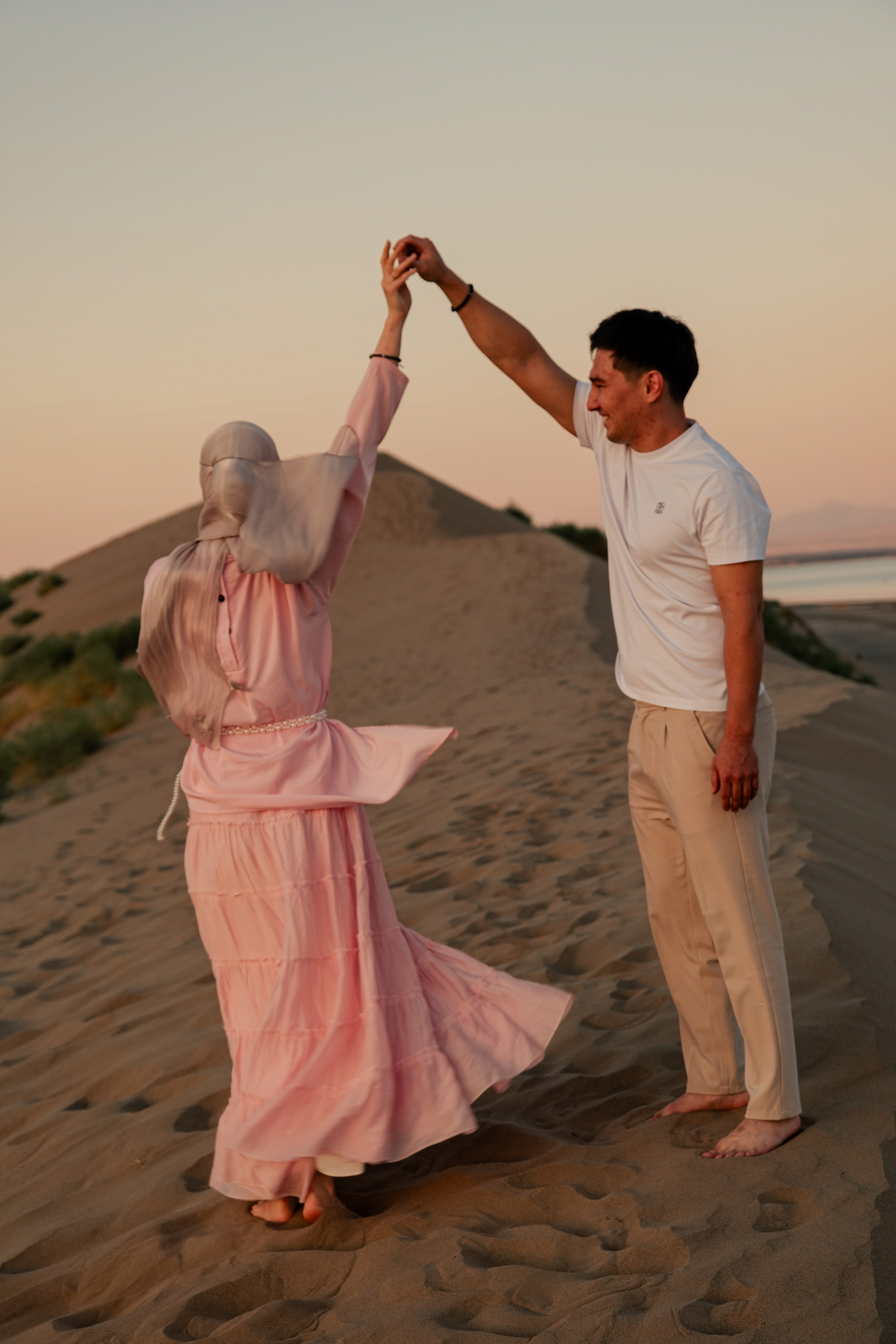 Вечернее парная фотосессия. Видеограф и Фотограф в Алматы и Караганда