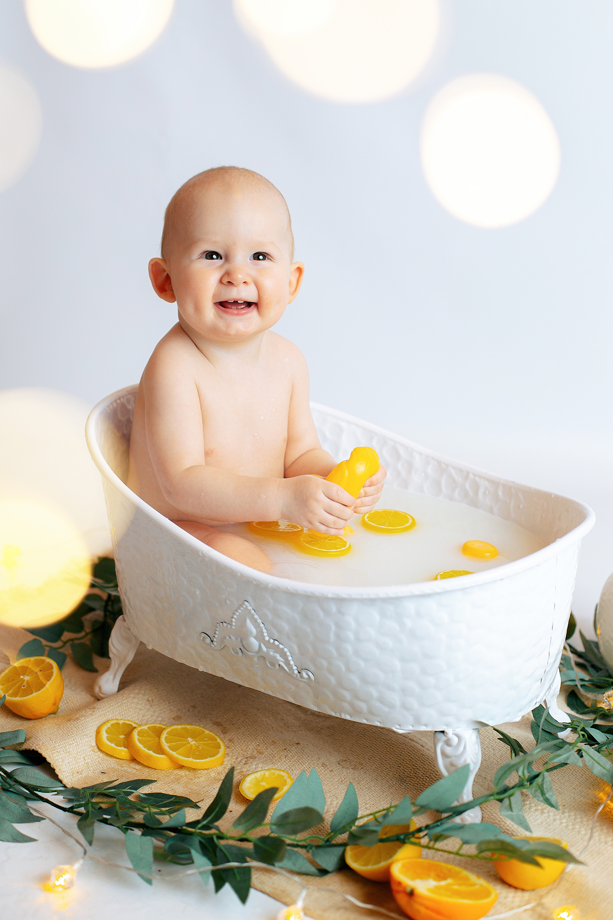 Молочные купашки. Фотограф СПб, Новогорелово, Новоселье, Торики