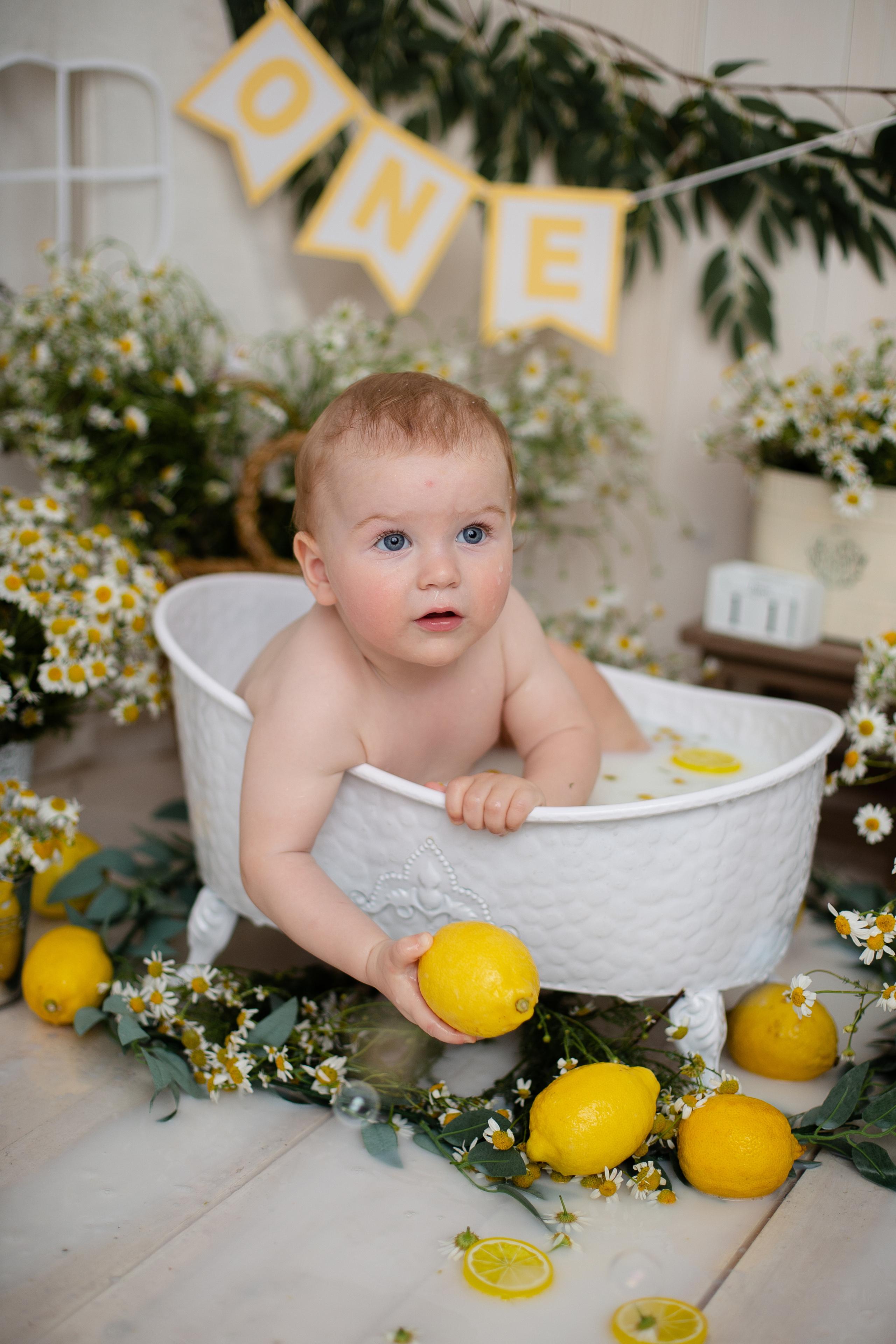 Молочные купашки. Фотограф СПб, Новогорелово, Новоселье, Торики