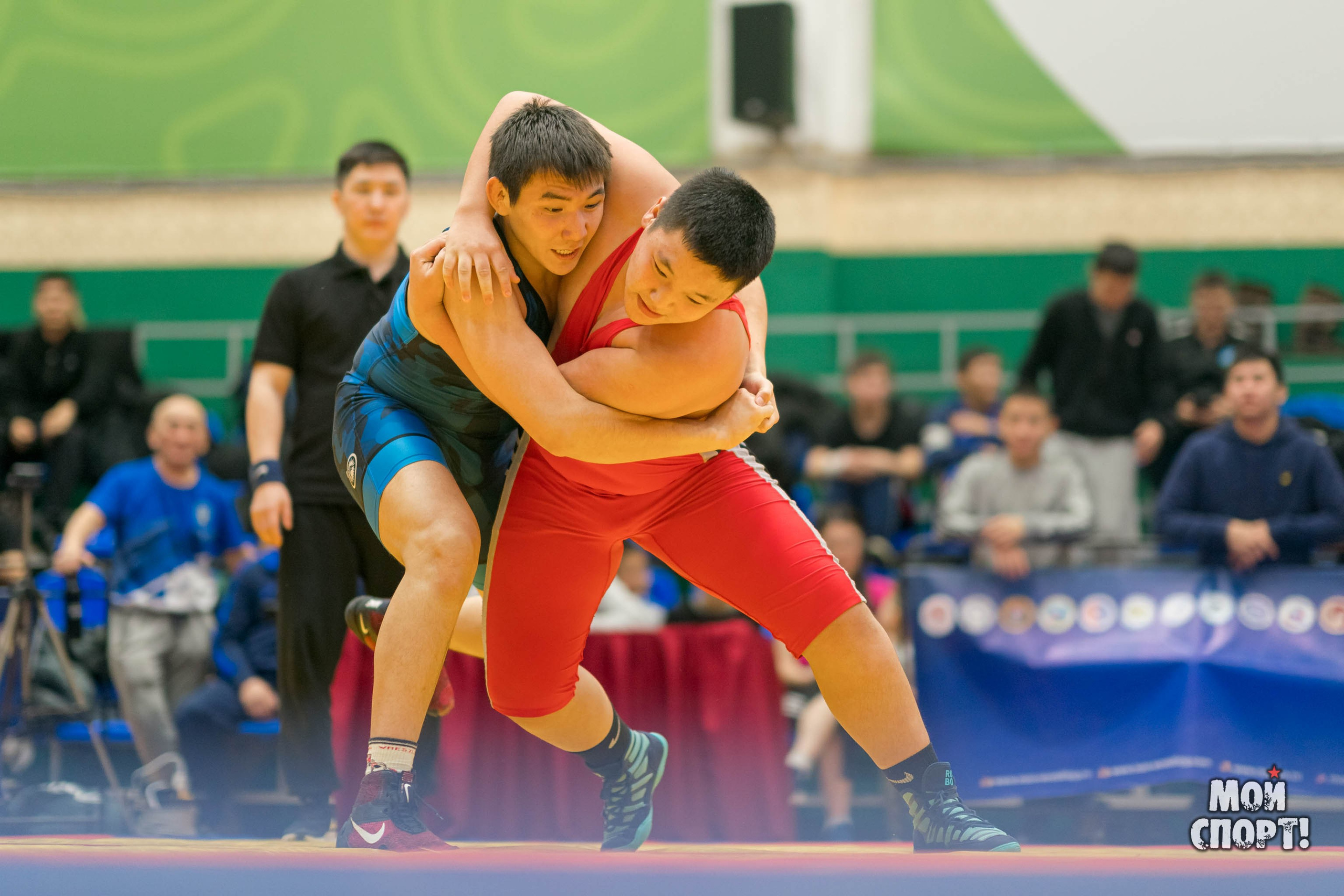 Первенство РС (Я) по греко-римской борьбе пам. Д. Г. Максимова. Студия «Мой Спорт!» — все о спорте в Якутии