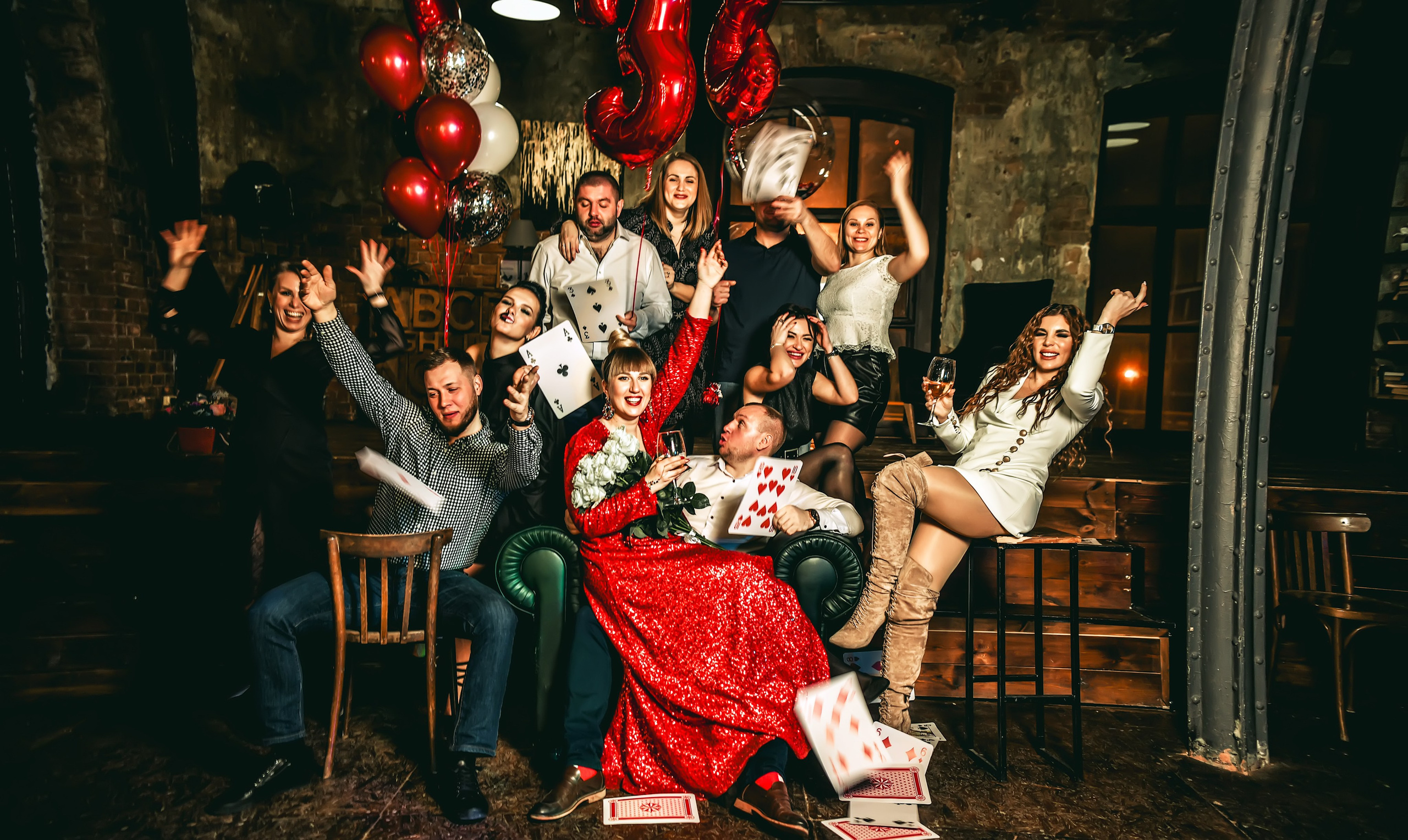 Тематическая вечеринка на юбилей 35 лет. Свадебный, семейный, детский, контент фотограф в Омске Максим Ильин