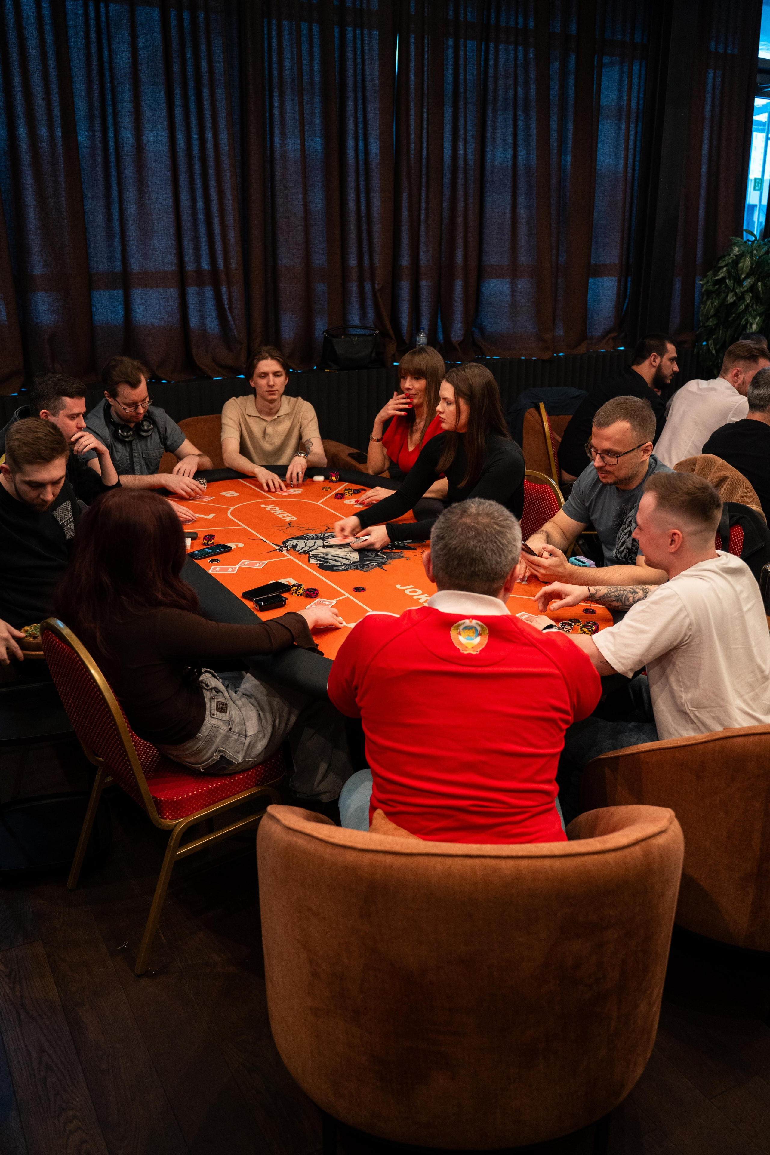 Joker Poker Club 01.03.2026. Коммерческий и художественный фотограф и видеограф в Москве Арсений Тургенев