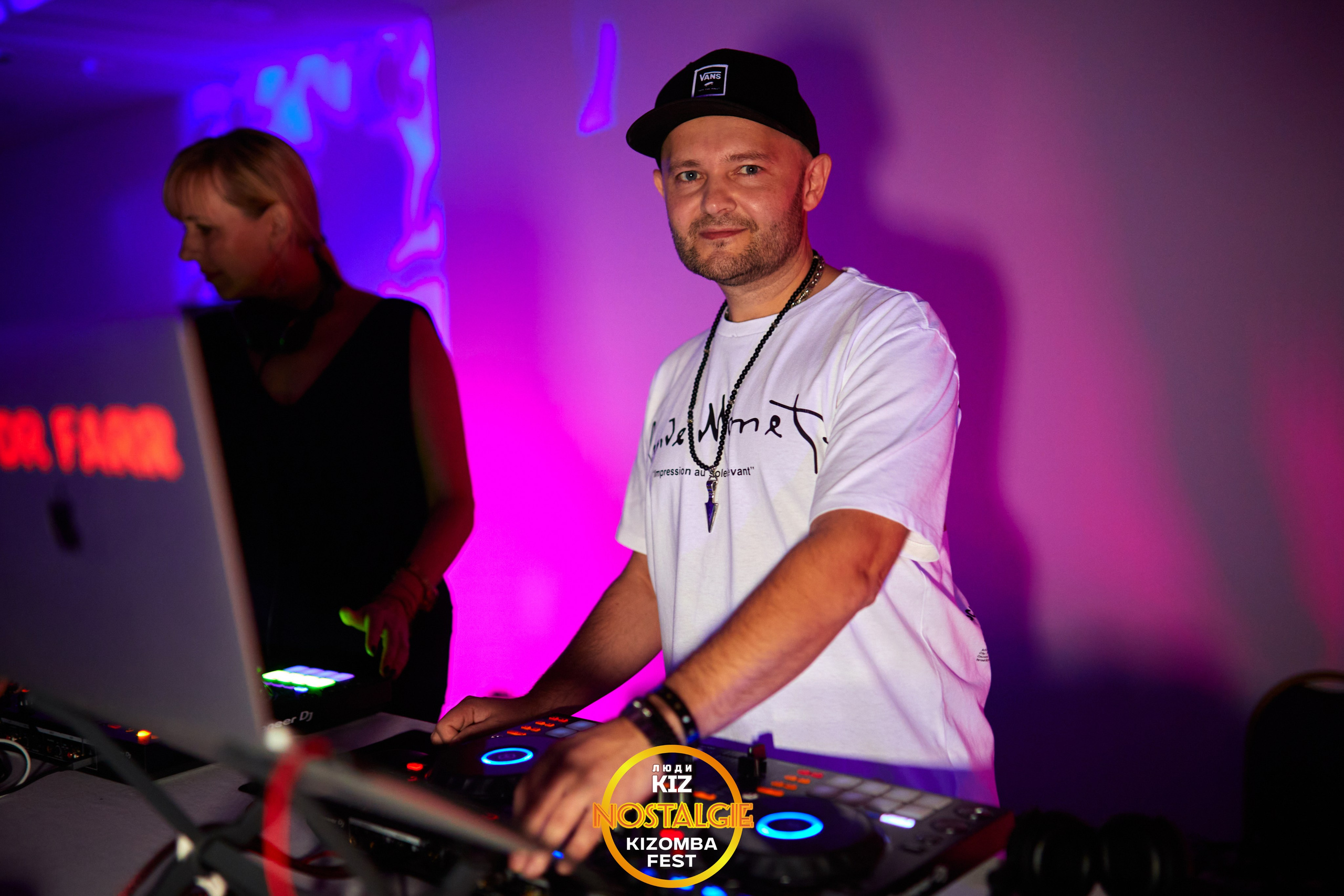 Neon party. Свадебный фотограф