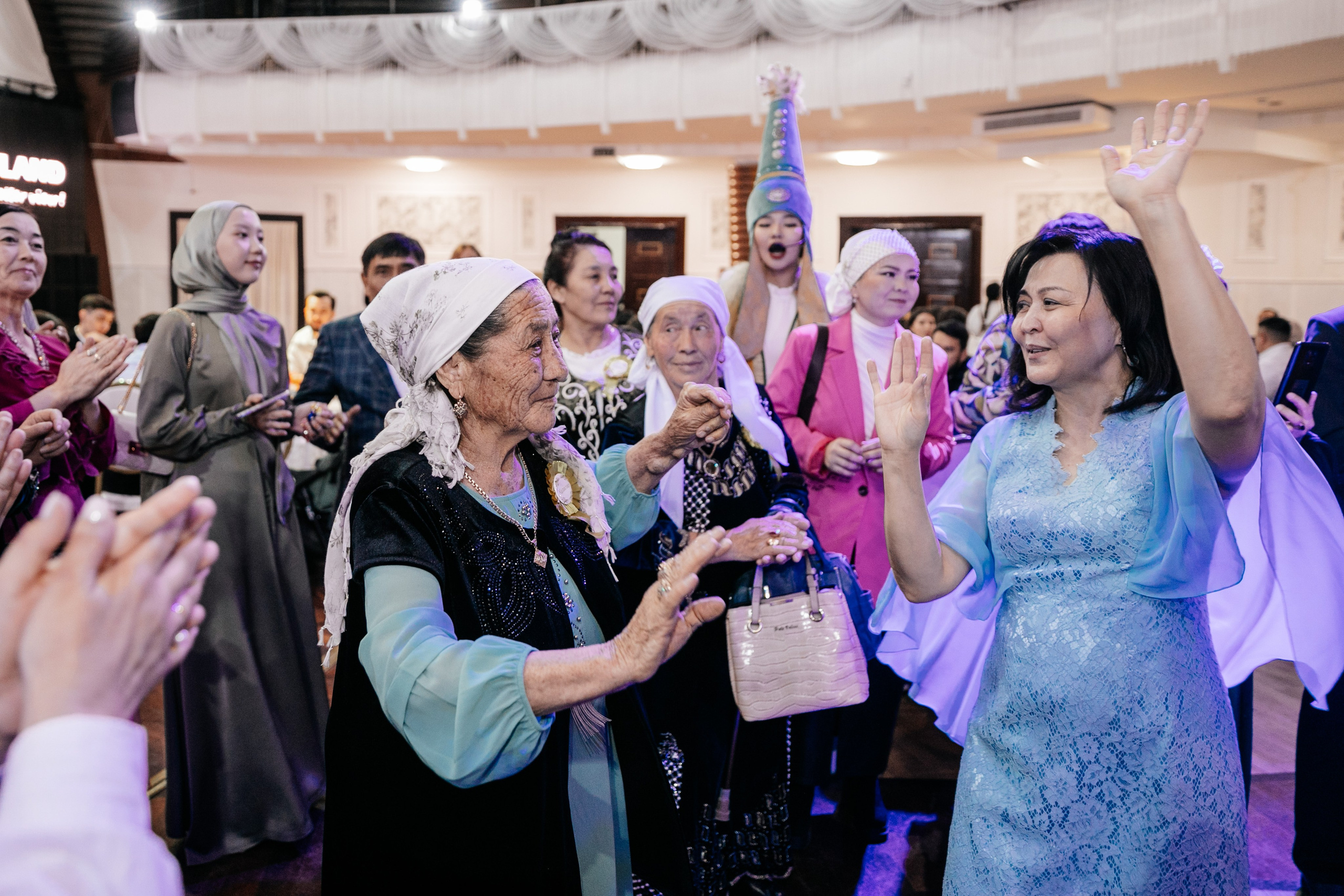 Свадебный банкет Абылайхан и Меруерт. Akkanatart.kz