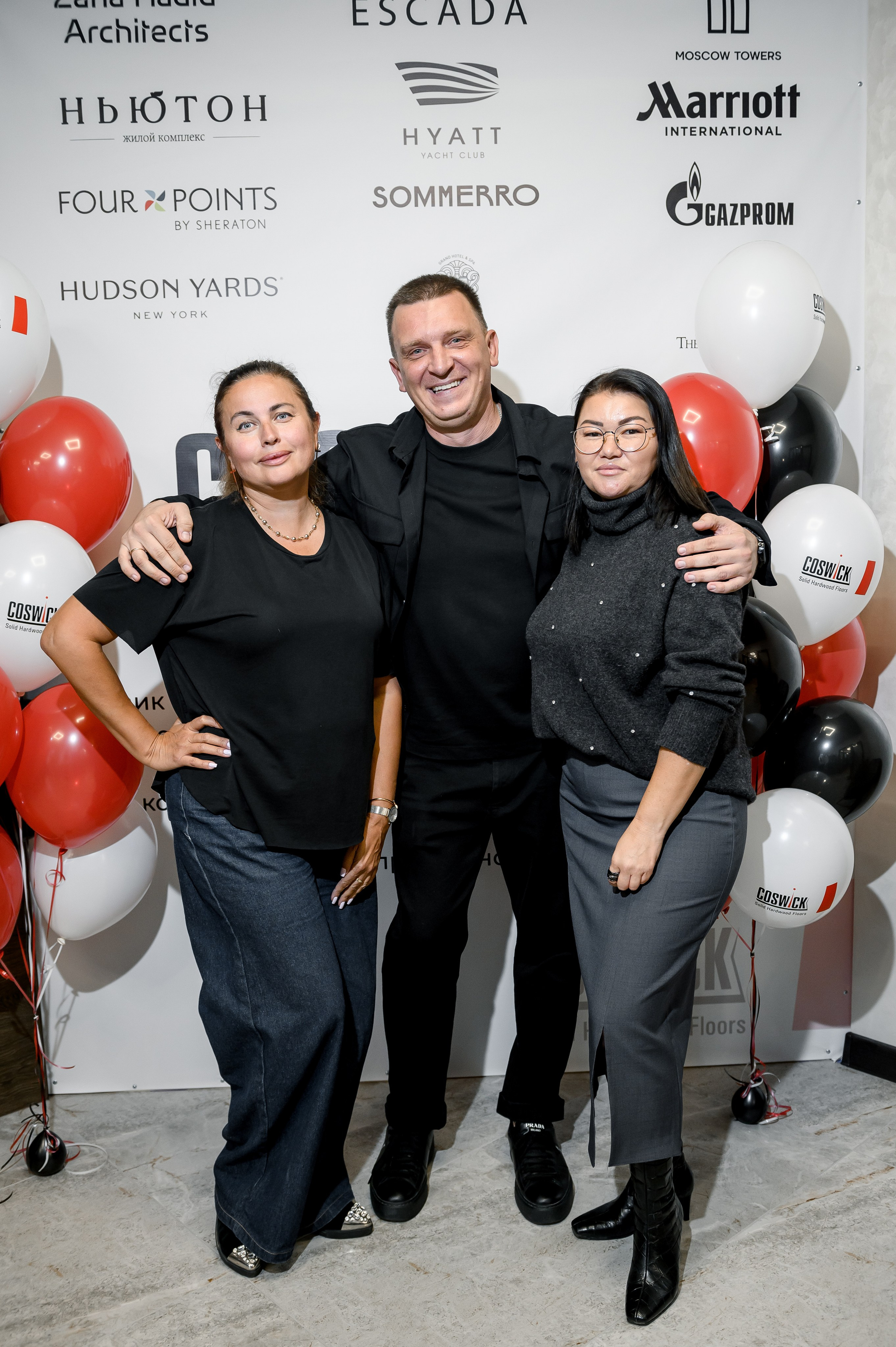 Открытие паркетного салона Coswick. Свадебный и семейный фотограф в Ставрополе Роман Иванов