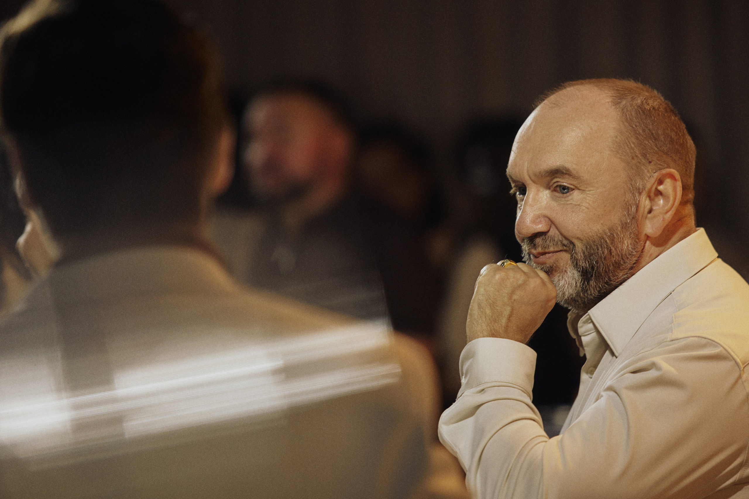 REFLECTIONS: A TRAIL OF FEELINGS. Дмитрий Мазуркевич: Профессиональный Репортажный Фотограф