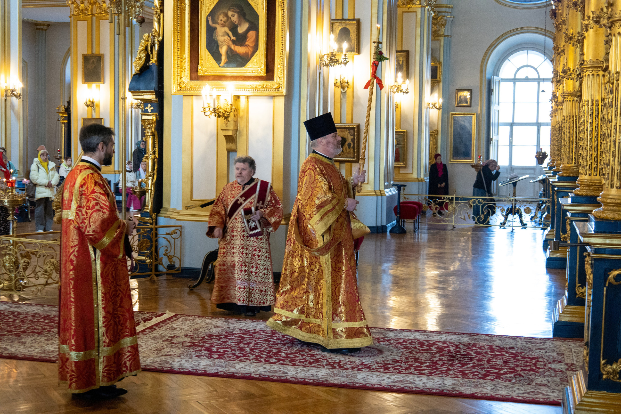 ПЯТНИЦА 2-Й НЕДЕЛИ ПО ПАСХЕ. БЛЖ. МАТРОНЫ МОСКОВСКОЙ. НИКОЛО-БОГОЯВЛЕНСКИЙ МОРСКОЙ СОБОР