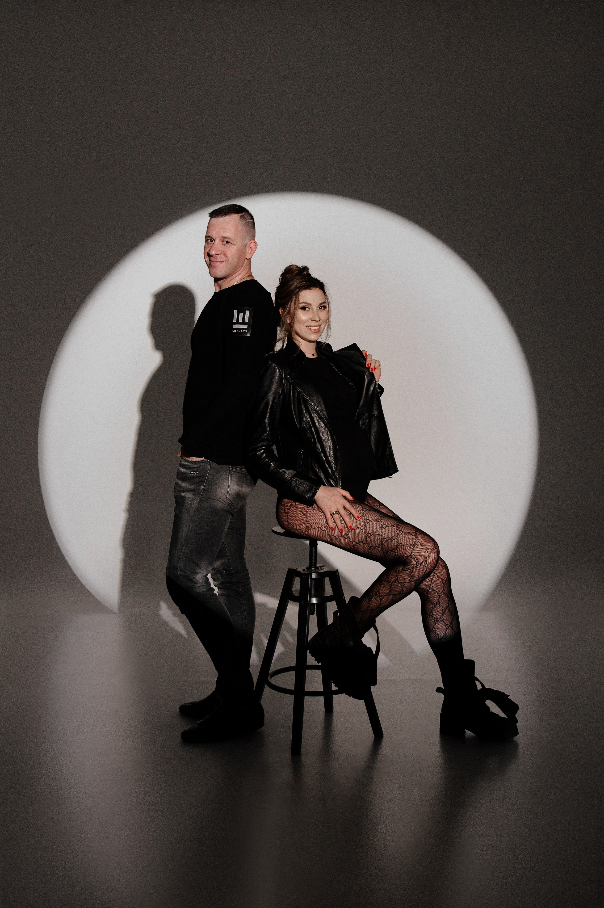 Фотосессия беременности на студии Караганда. Свадебный фотограф Караганда