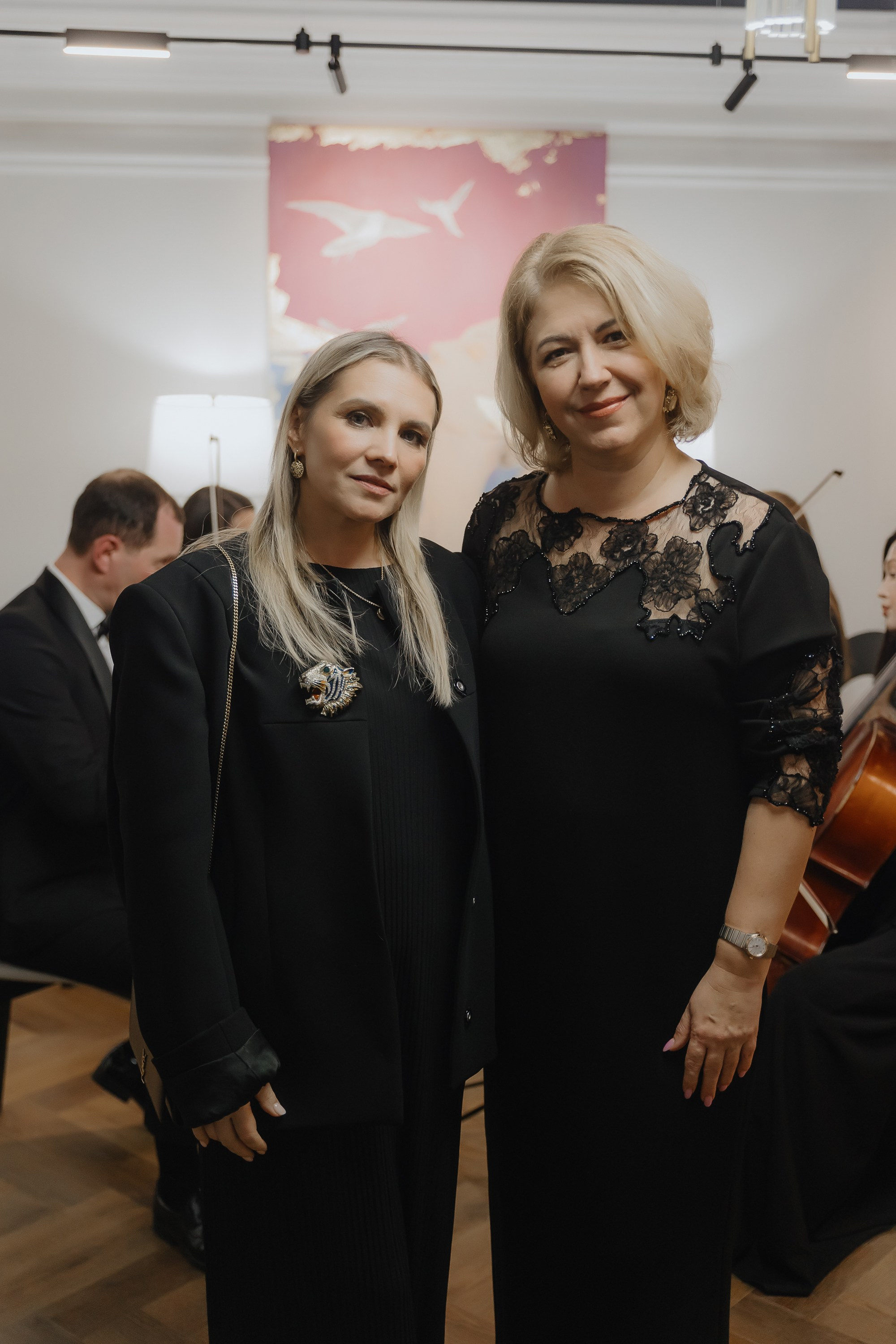 Открытие нового пространства интерьерного салона L. DECO в феврале 2025. L. Deco интерьерный салон. Краски/обои/лепной декор