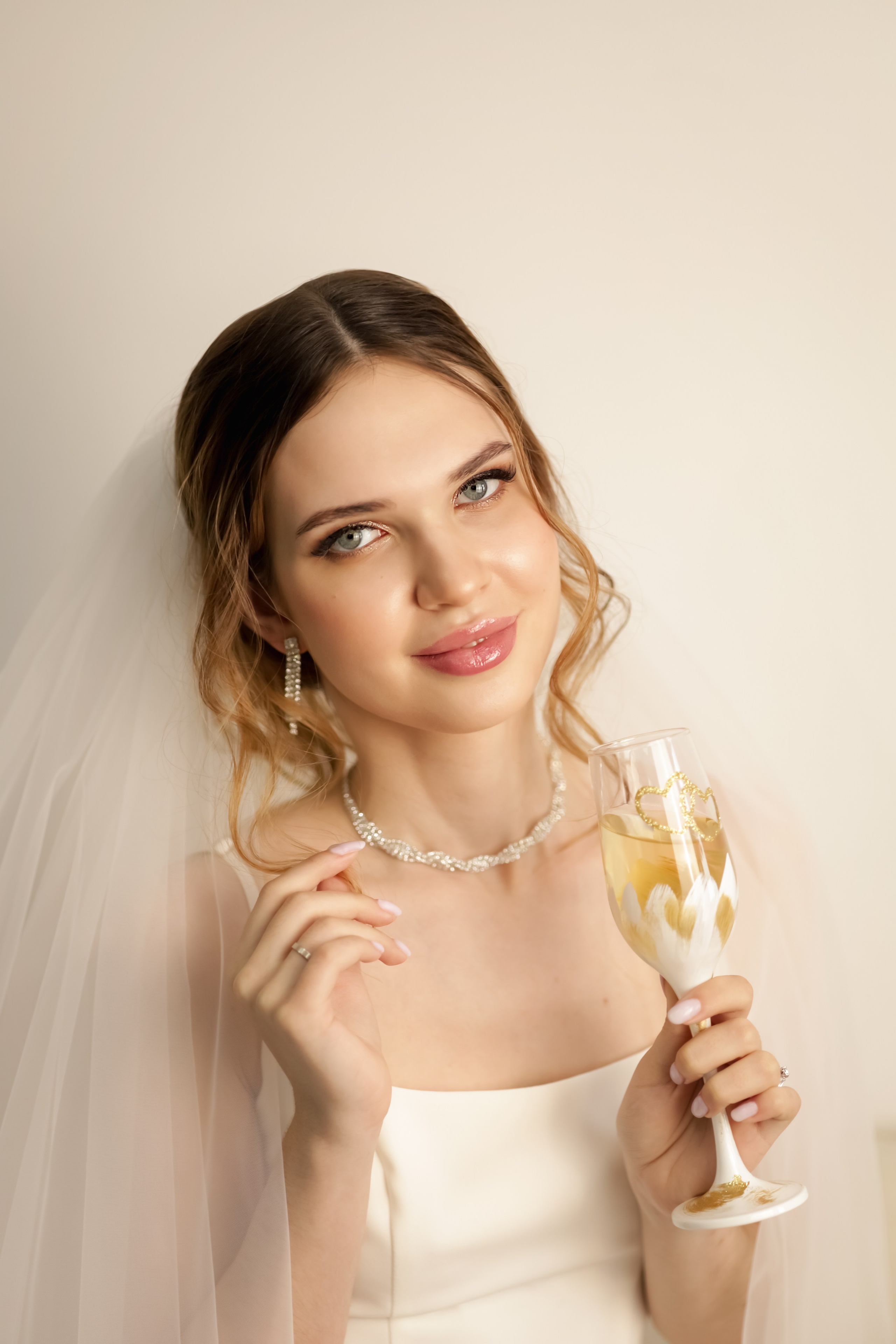 Утро Невесты Елизаветы. Фотограф Людмила Лебединская г. Краснодар (Приморско-Ахтарский р-он)