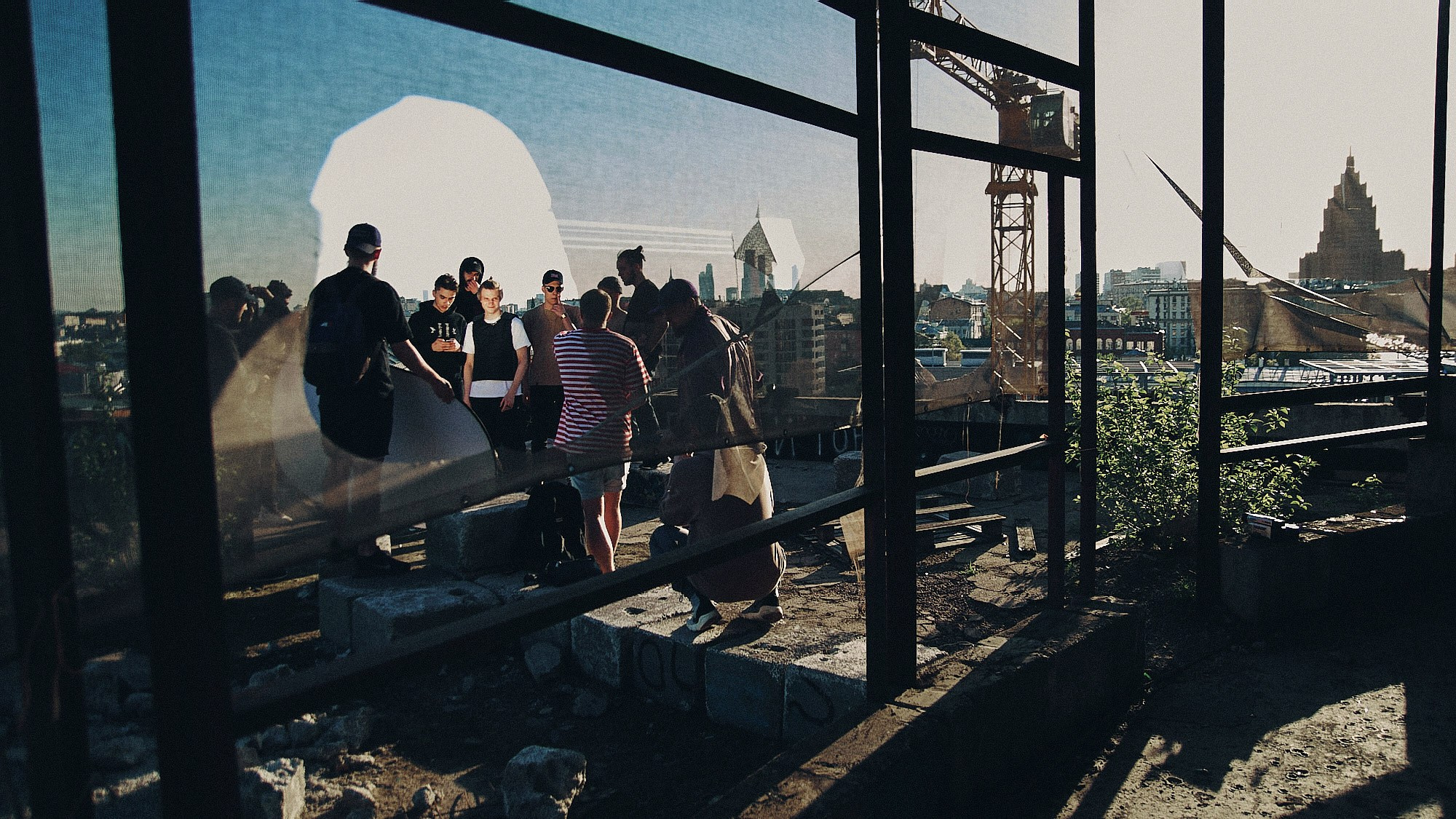 Бэкстейдж клипа — репортажная съёмка закулисья съёмочного дня. Репортажный фотограф в Москве — Дмитрий Тарасов | Съёмка мероприятий, концертов, корпоративов