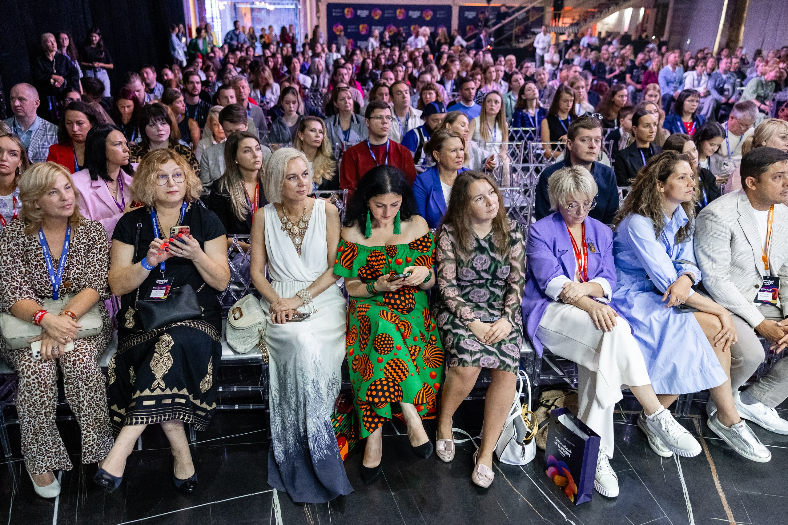 Форум «Креативный Петербург». Фотограф в Санкт-Петербурге — Сергей Петров