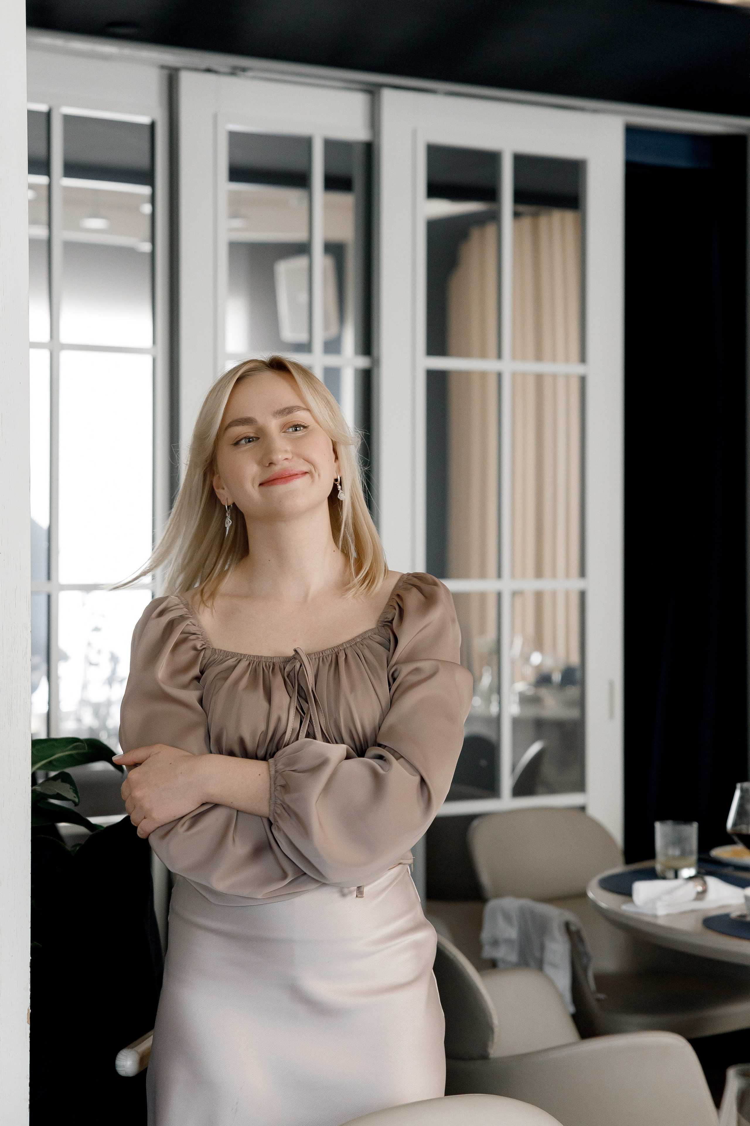 Свадьба в отеле Мовенпик и роспись в Регистрация брака в особняке «Роял». Свадебный фотограф в Москве и Санкт-Петербурге Денис Ходюков