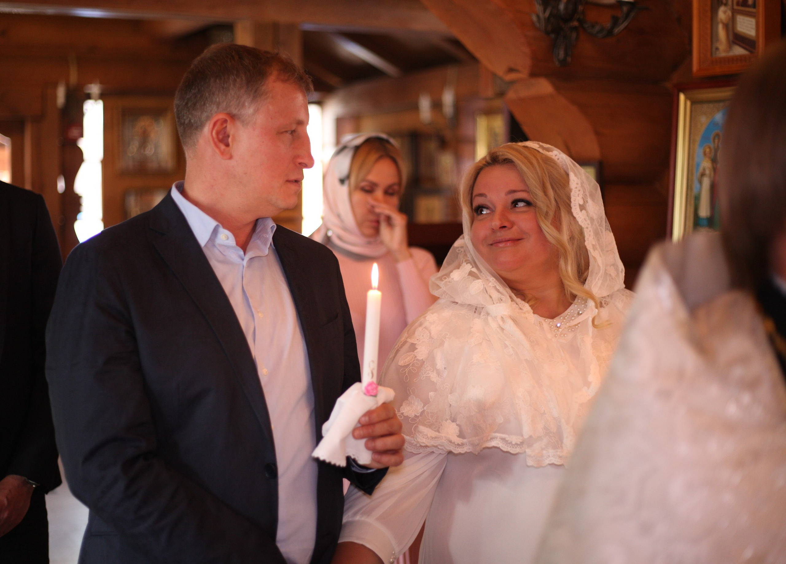 Таинства крещения и венчания. Свадебный и семейный фотограф и видеограф Александр в Москве и Московской Области