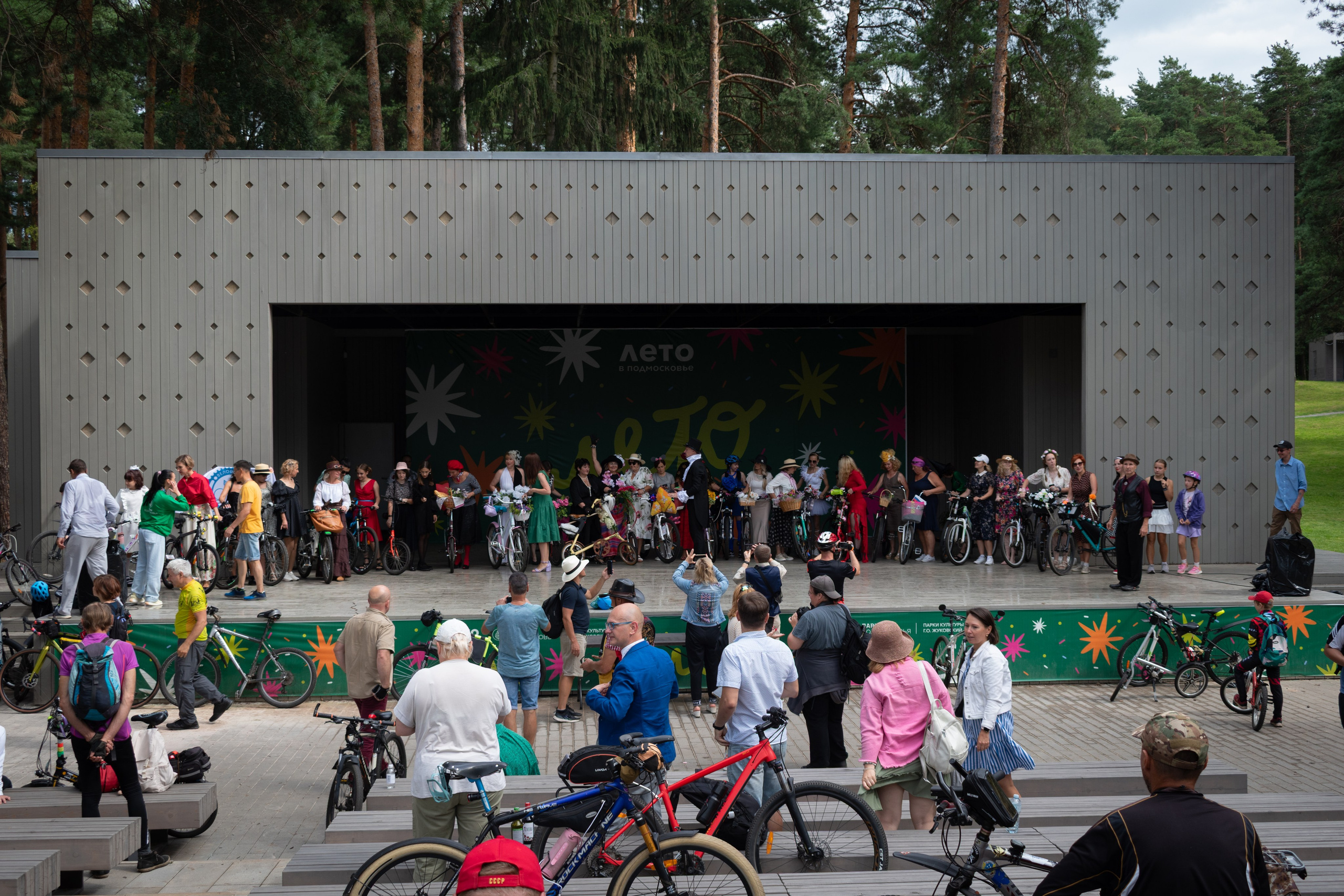 «Леди на велосипеде» — велопробег по г. Жуковскому 2025. Репортажный фотограф Сыбер Мартти