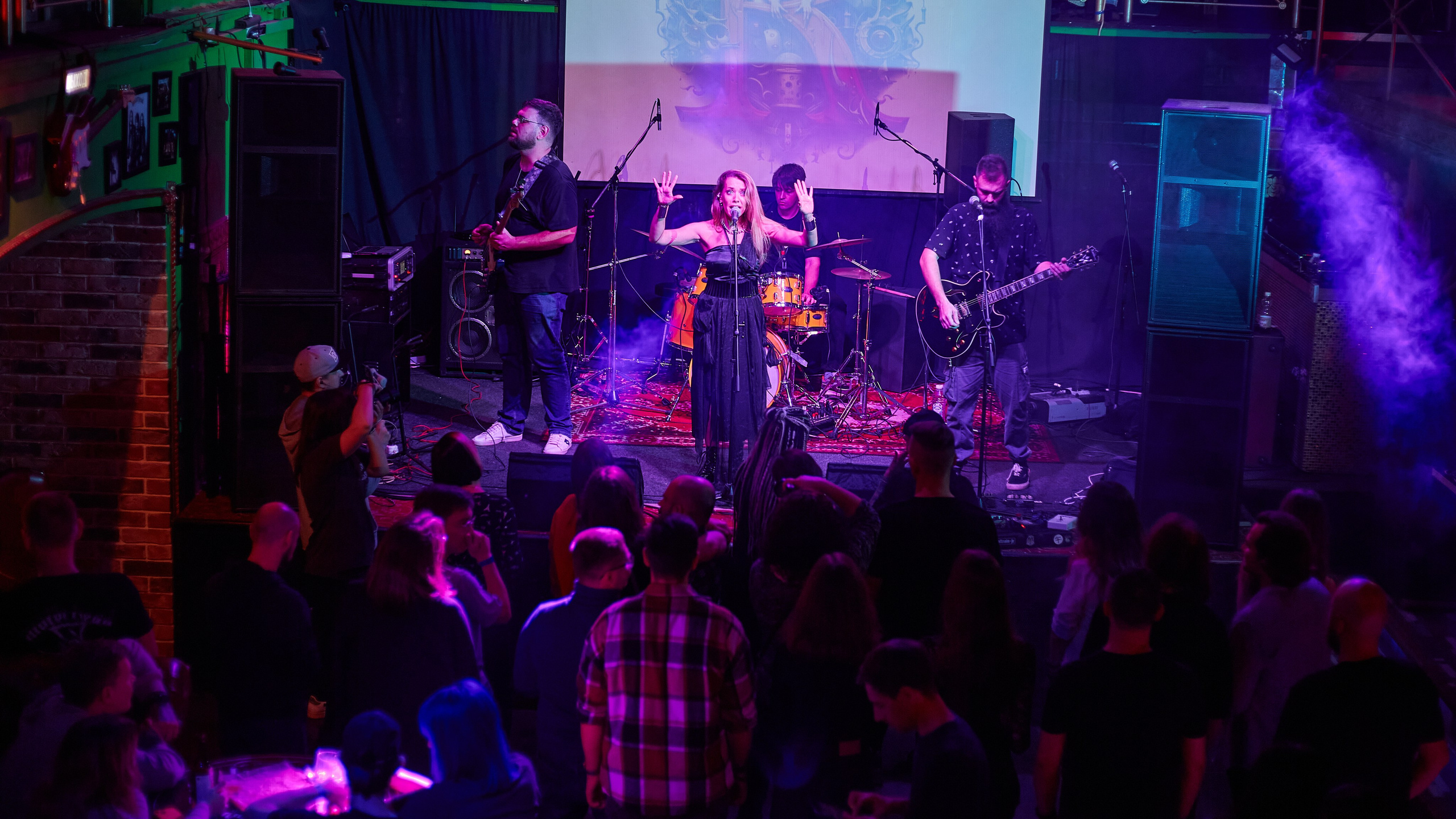 2023-11-04. RatBlues