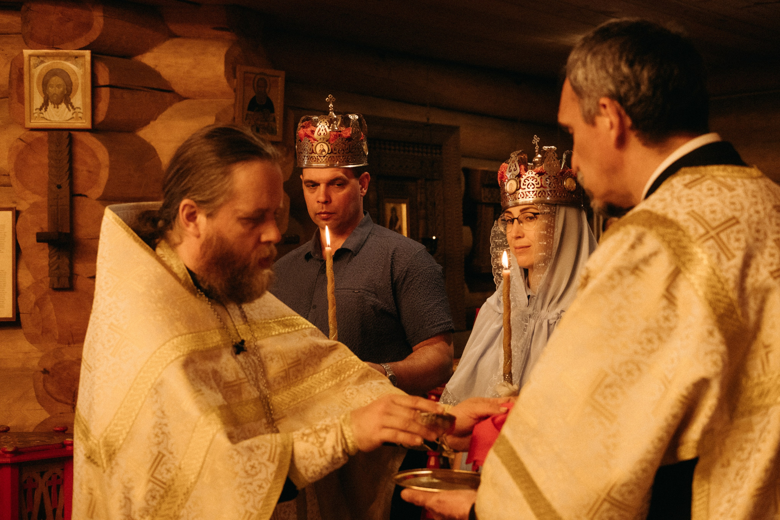 Крещение и Венчание. Фотограф Кингисепп Леонова Ника