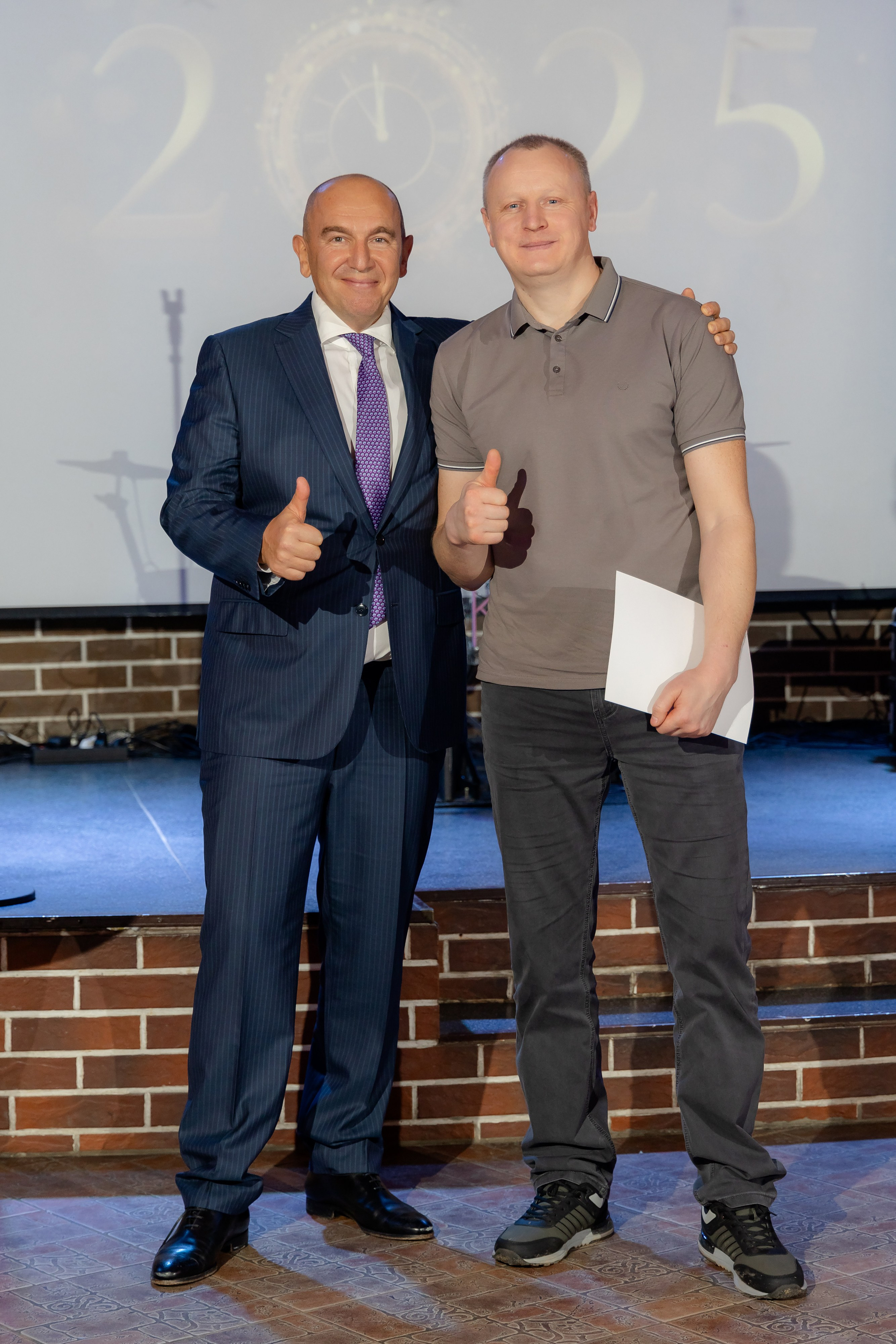 Корпоративная новогодняя съемка для логистической компании ИТА. Свадебный фотограф в Минске/Беларуси Сергей Спиридонов