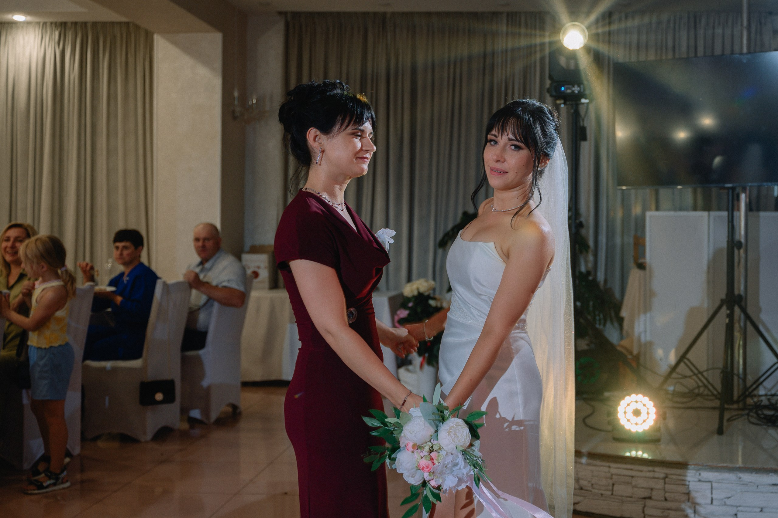 Roman + Angela. Фотограф/видеомейкер в Минске, Москве, Витебске, видеосьемка