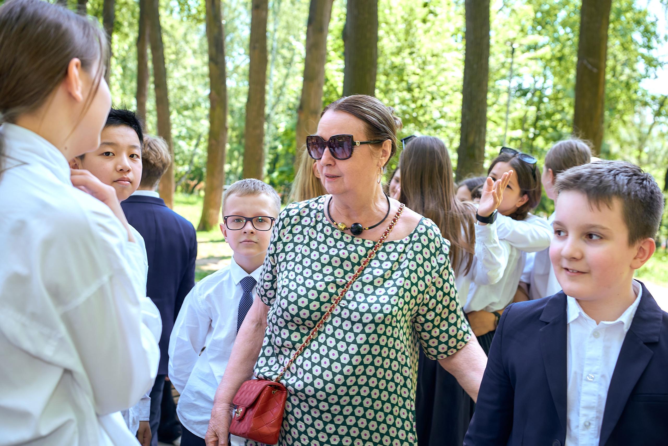 УРА, каникулы! 5Б класс, 10й лицей Одинцово. Школьный и семейный фотограф, Одинцово