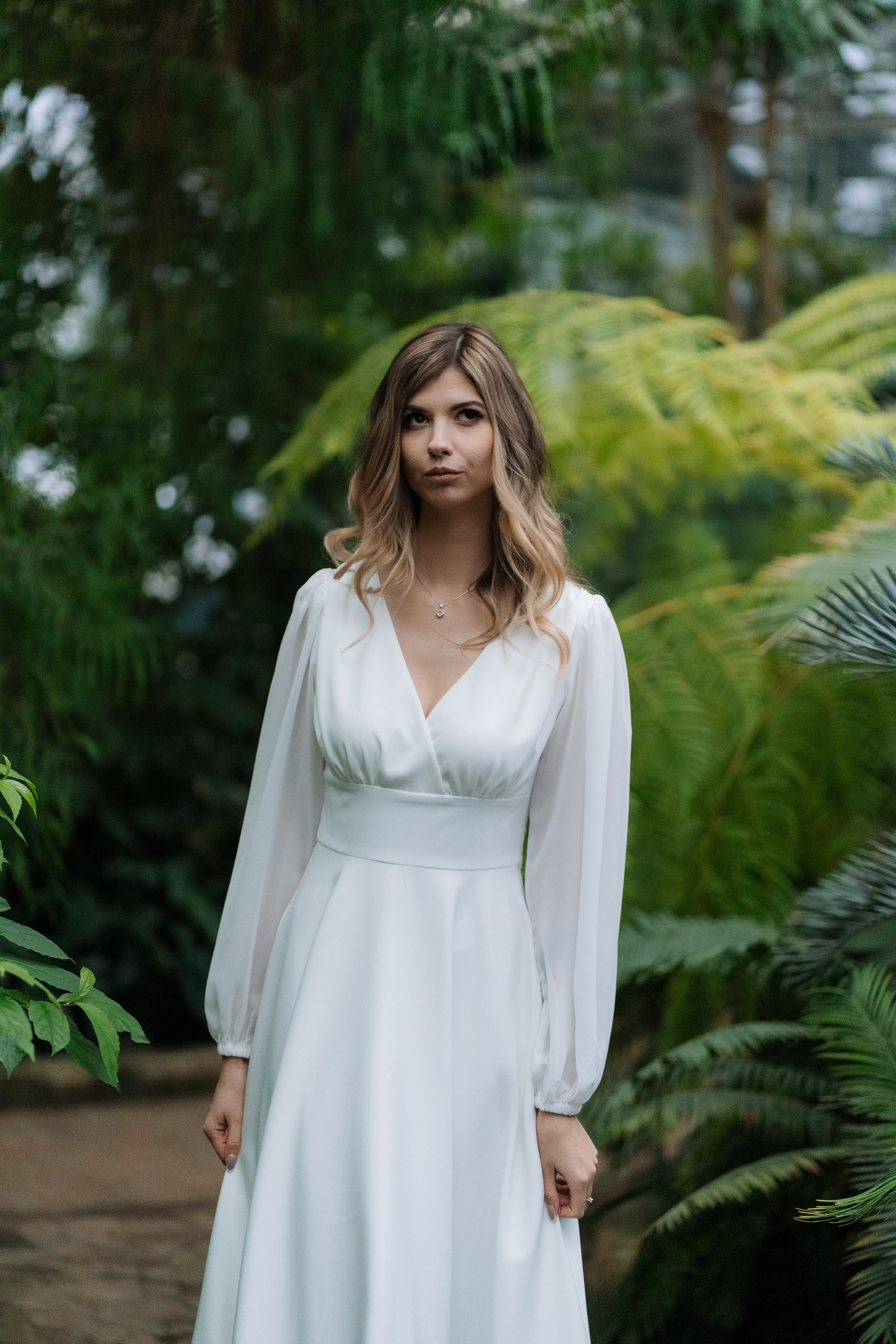 Свадебная фотосессия в оранжерее, Москва. Свадебный фотограф в Москве Анна Полушина