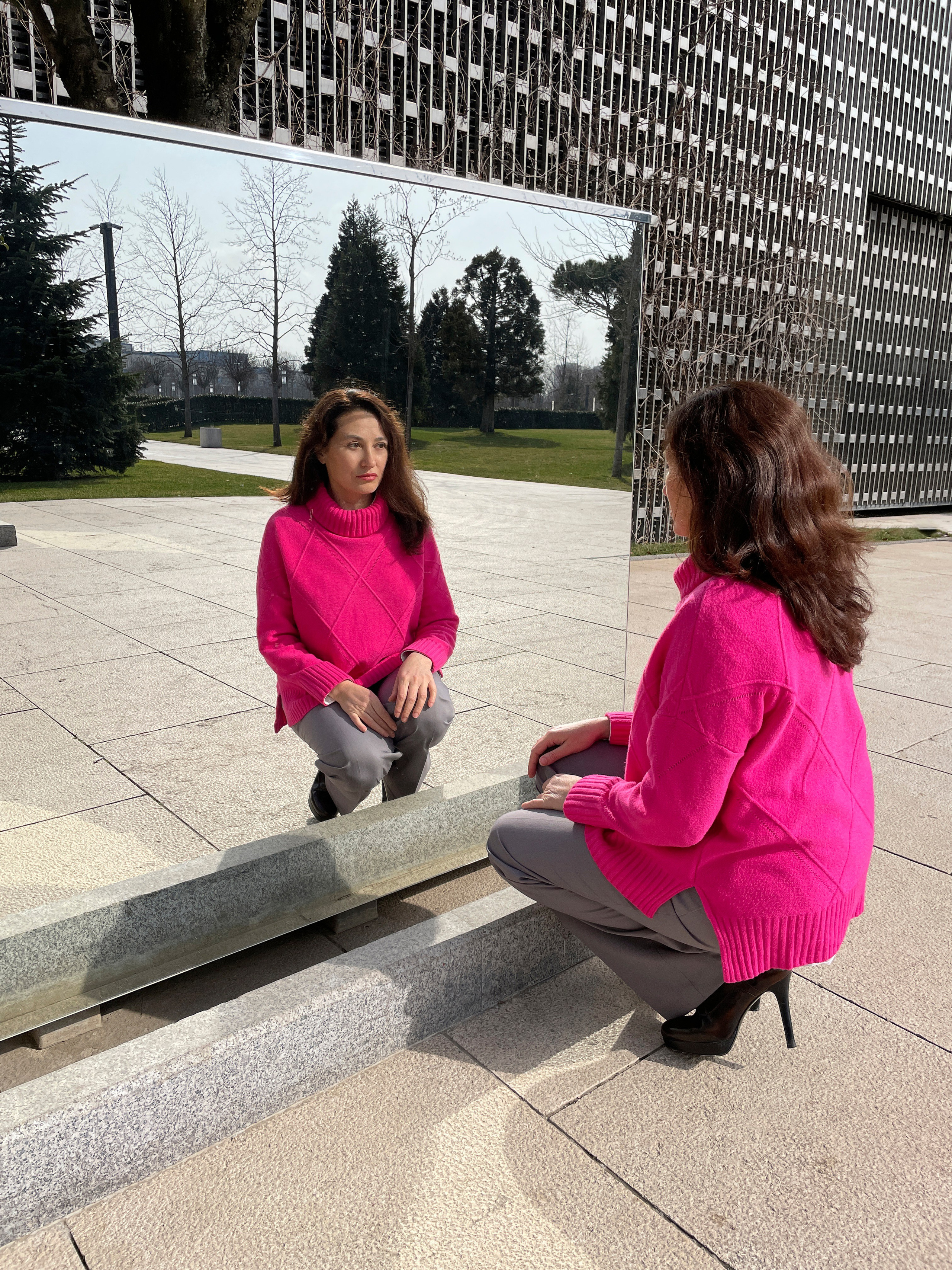 Фотосъемка на айфон. AI Фотограф Краснодар: мужские и женские фотосессии, стилизация съемки. Нейро-фотосессии онлайн