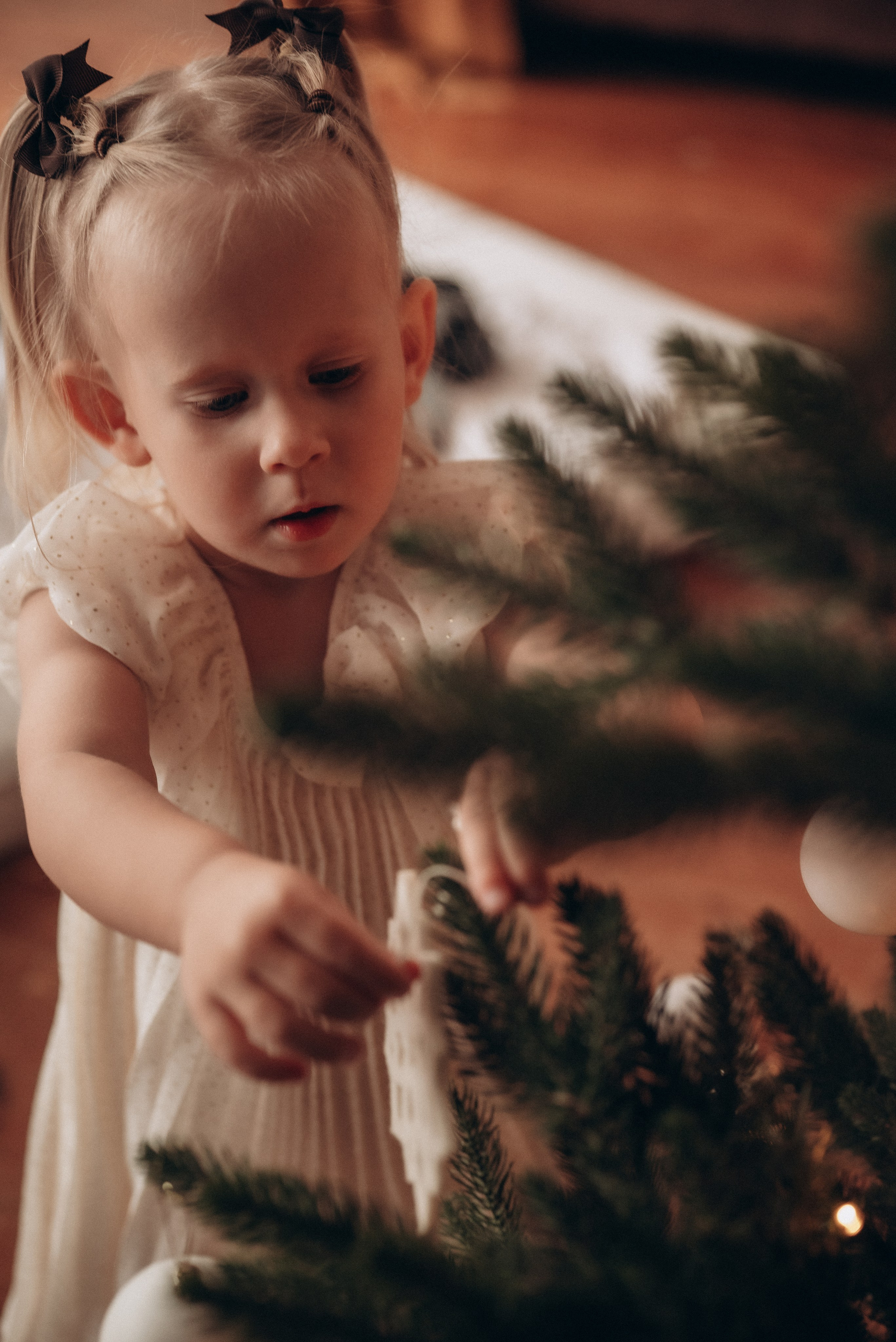 Ксения и Есения. Новогодняя. Семейный фотограф в Москве Дарья Пузикова