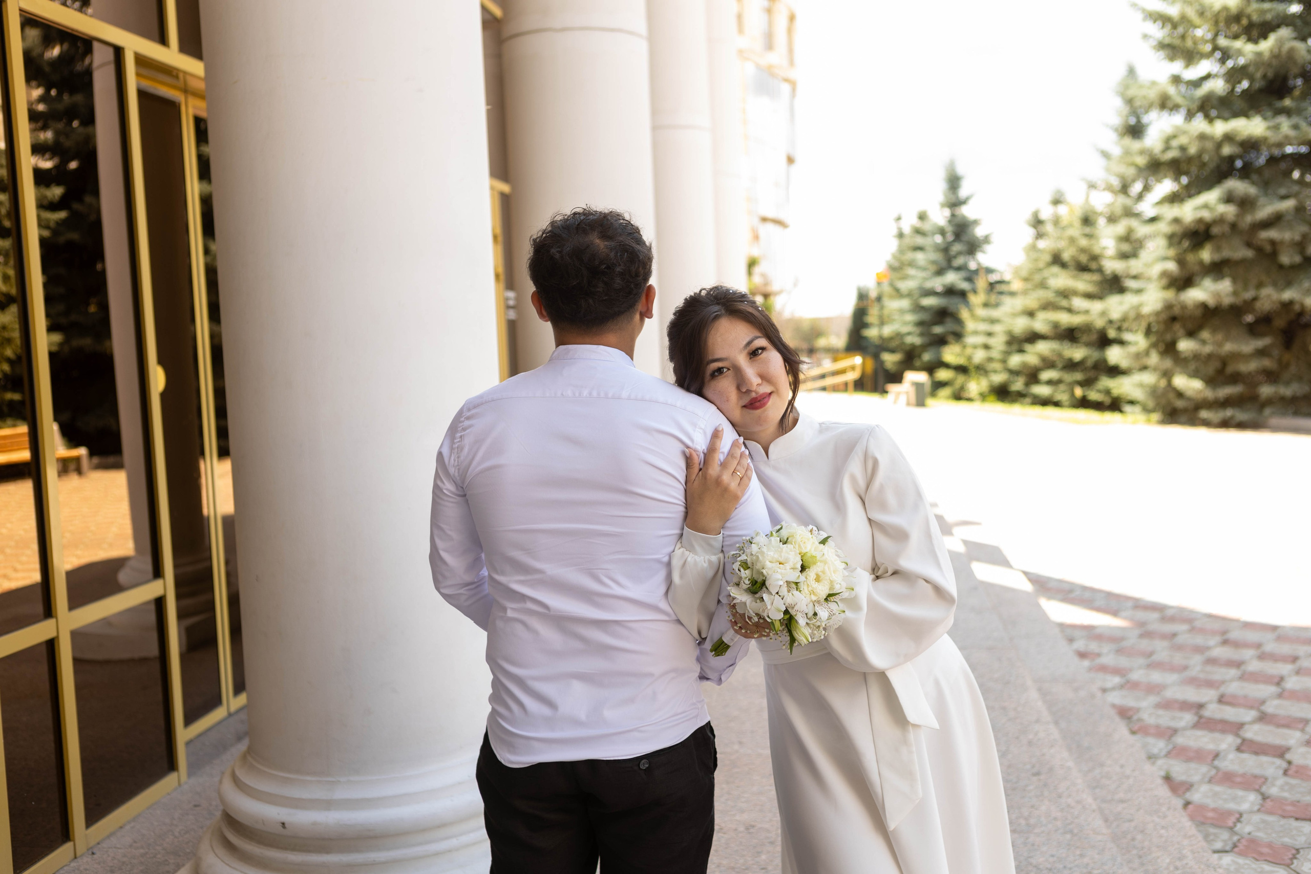 Шахматный дворец: Алтынай и Ерлана. Свадебный и предметный фотограф Ренат Каламперов