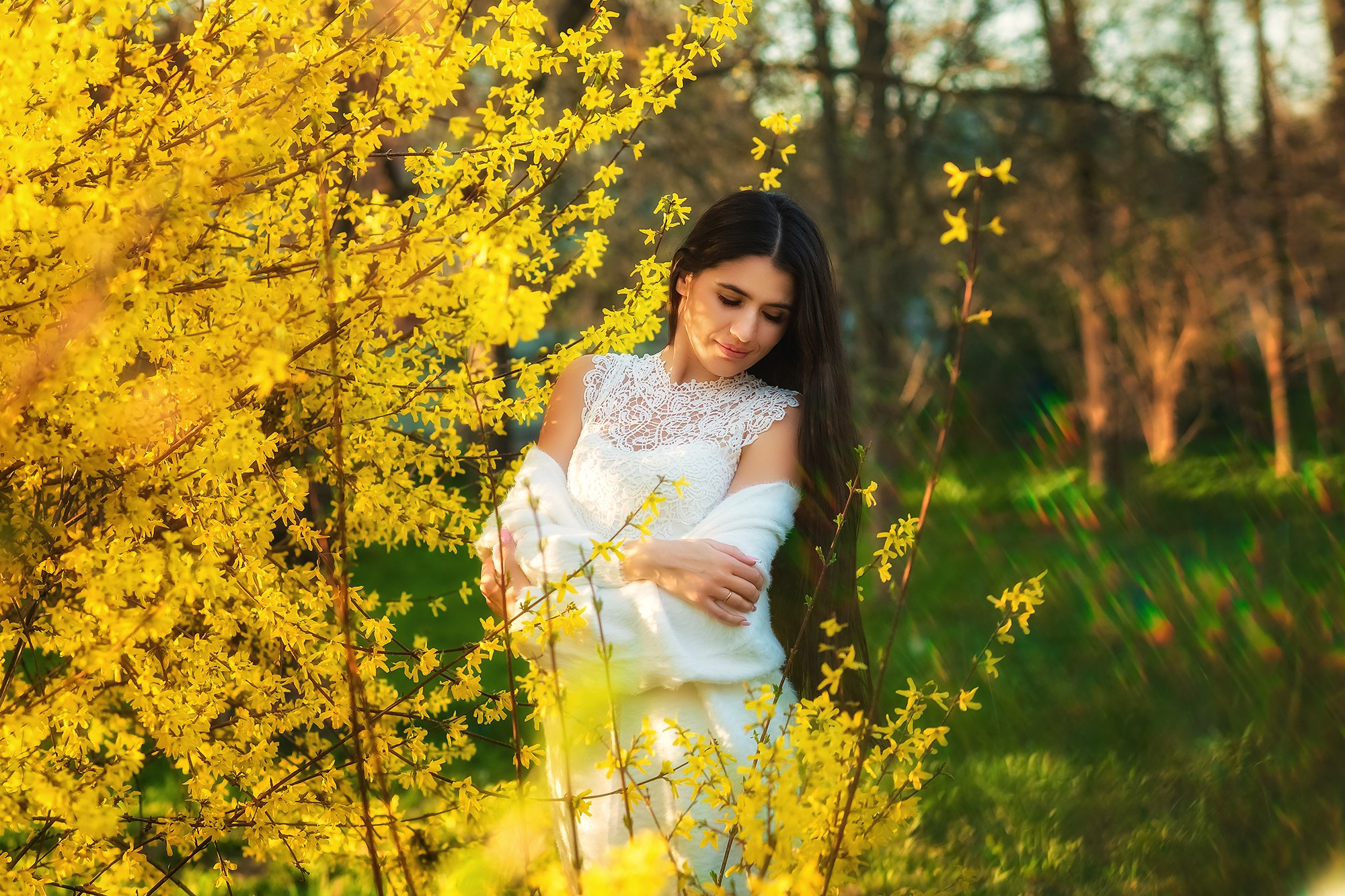 Солнечная Форзиция. Женский фотограф Крещение Венчание Москва Брянск