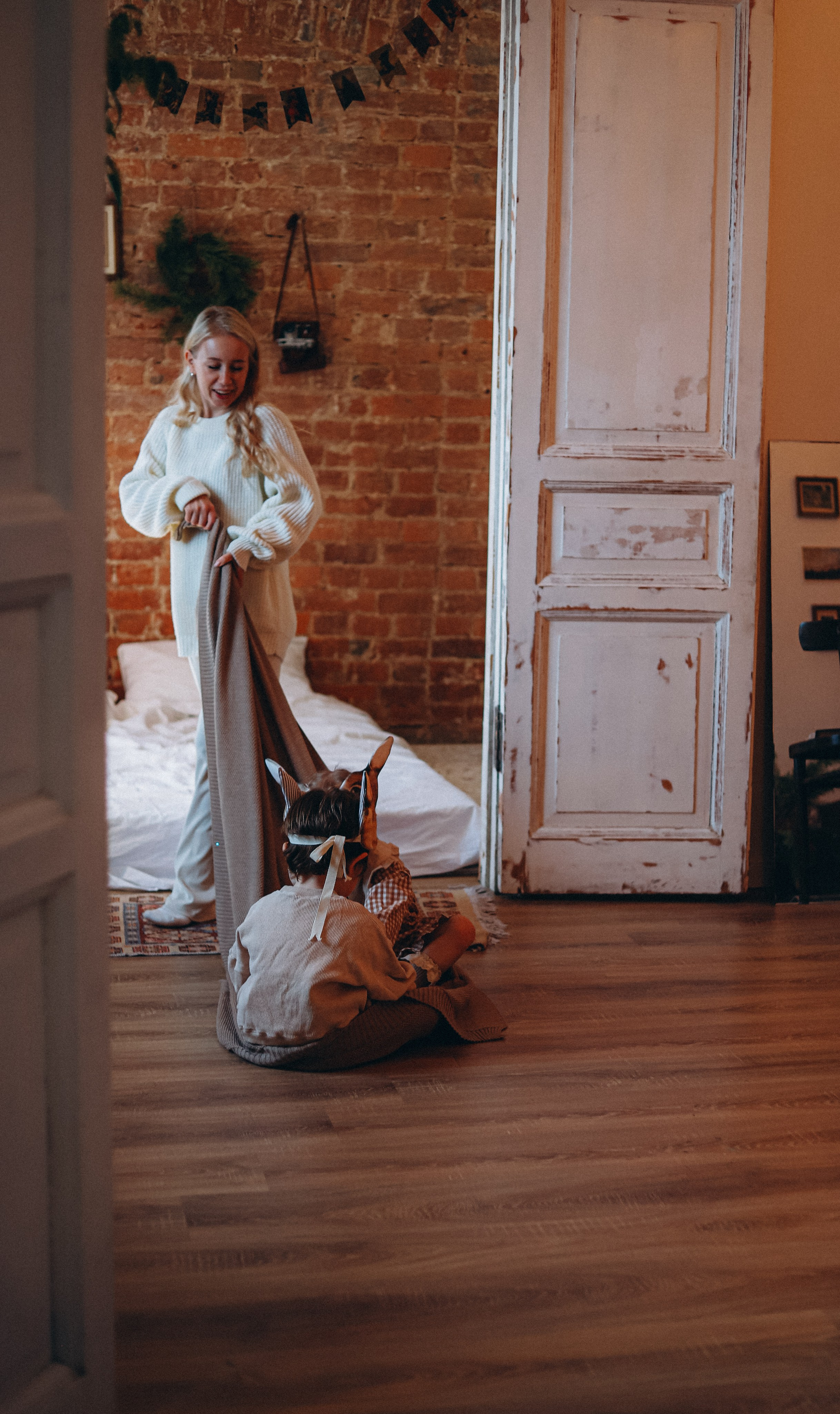 Семейная фотосессия в студии СПб. Услуги