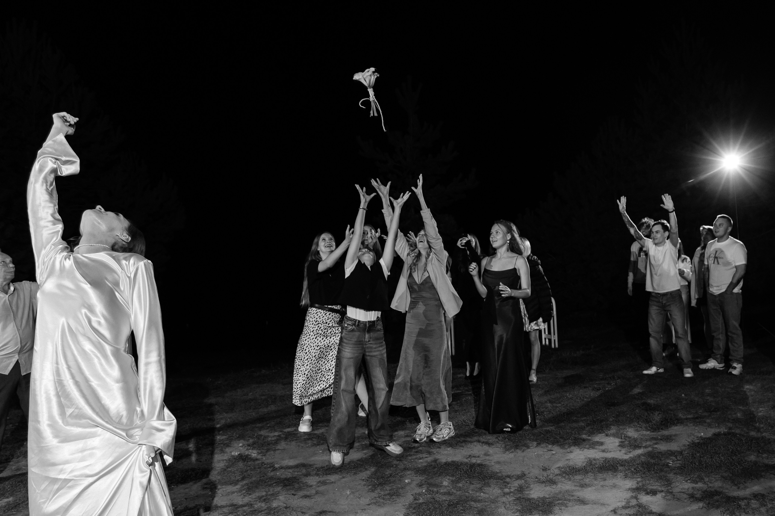 V | A. Чёрно-белая история любви. Свадебный фотограф Настя Шелл г. Череповец