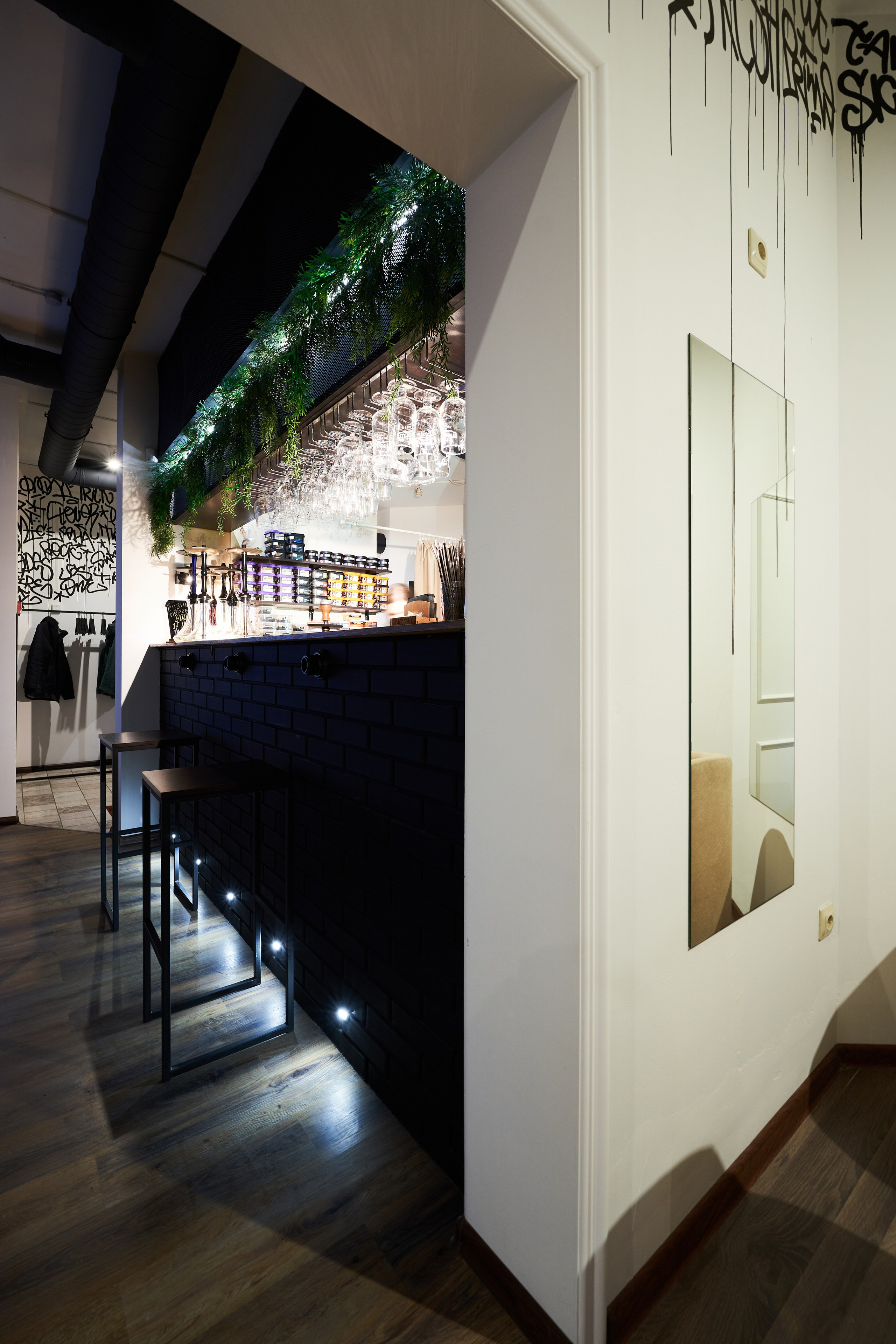 № 3. Дзешульская, фотограф