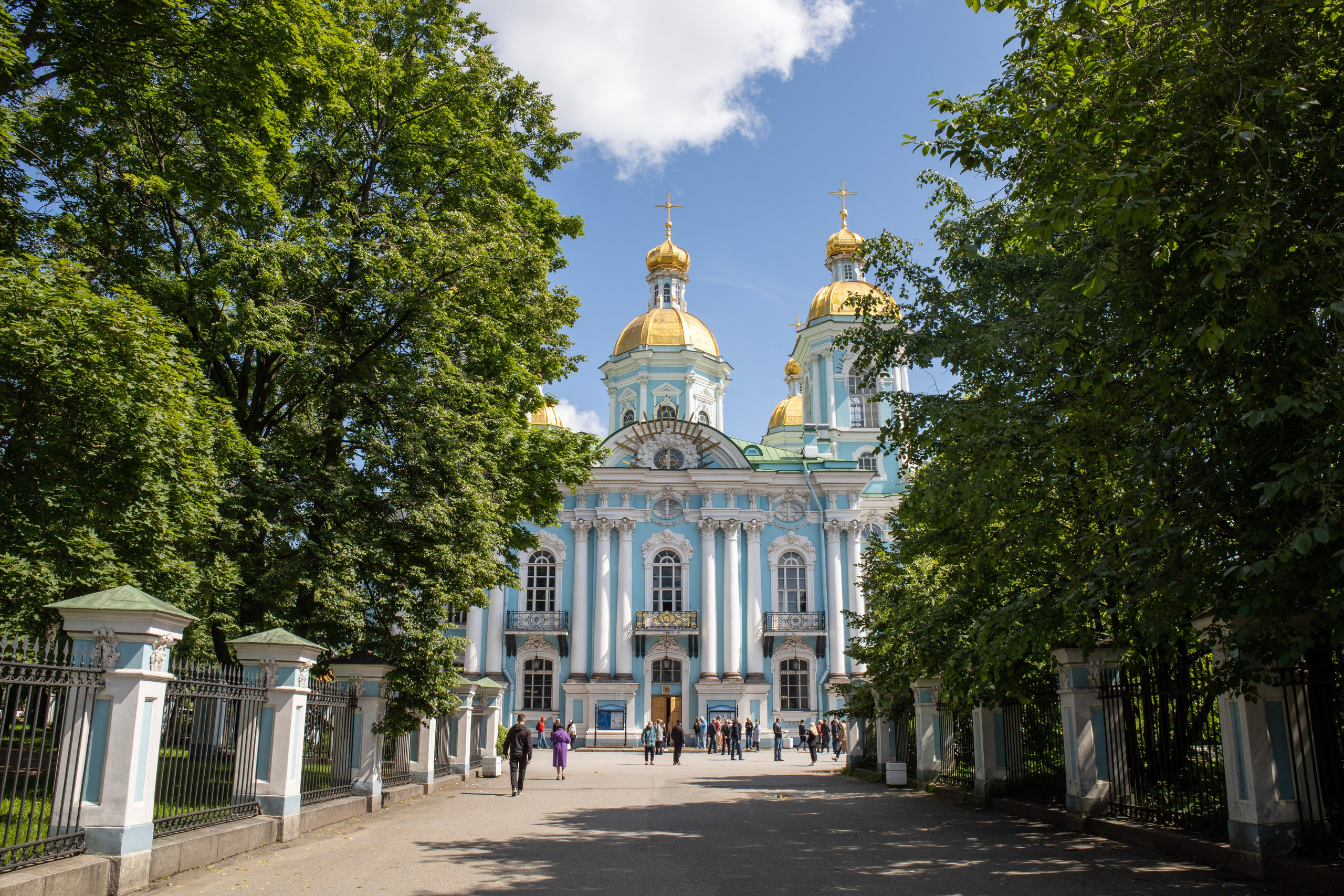 НЕДЕЛЯ 2-Я ПО ПЯТИДЕСЯТНИЦЕ. ВСЕХ СВЯТЫХ, В ЗЕМЛЕ РУССКОЙ ПРОСИЯВШИХ. НИКОЛО-БОГОЯВЛЕНСКИЙ МОРСКОЙ СОБОР